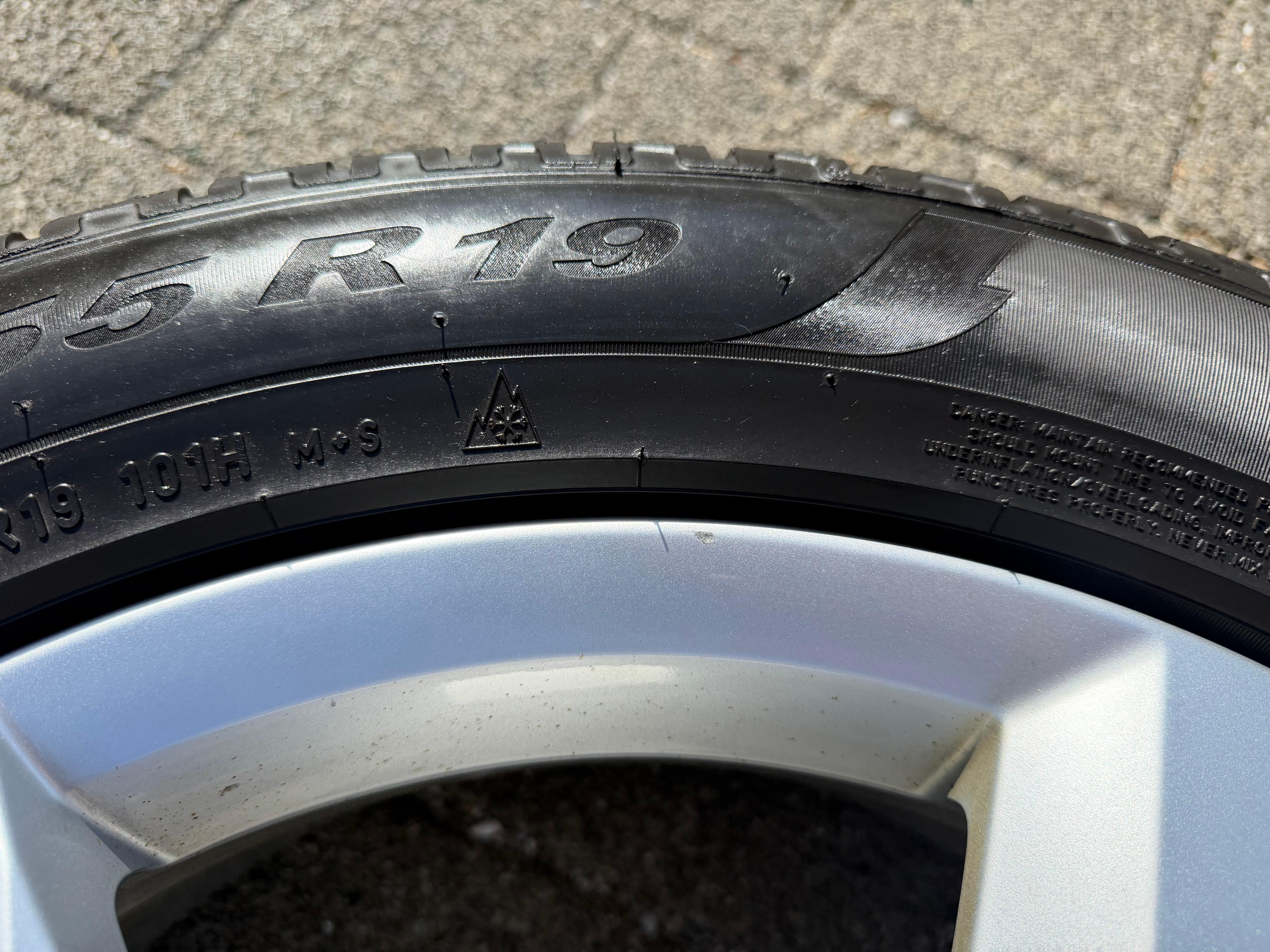 4 originele 19" lichtmetalen winterwielen Audi Q5 SQ5 FY 80A601025K 235/55R19 101H Pirelli