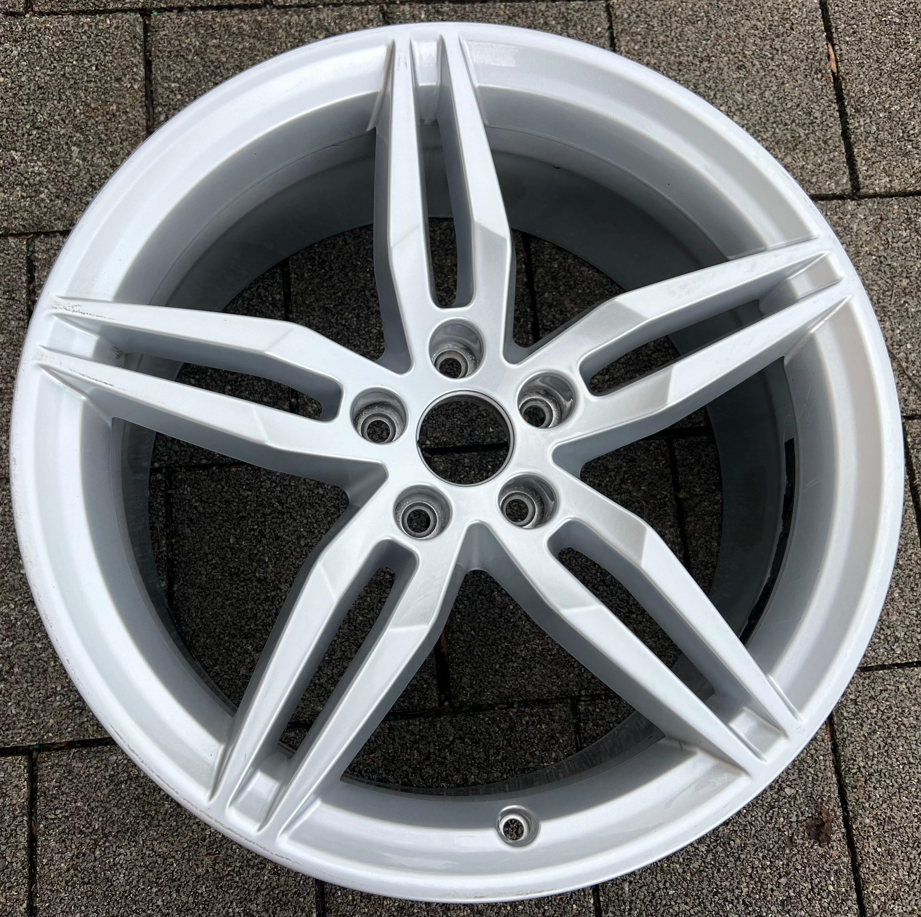 1X ORIGINAL 19" ALUFELGE FELGE AUDI A5 S5 F9 8W 8W0601025AM 8,5x19 ET32 FREIHAUS