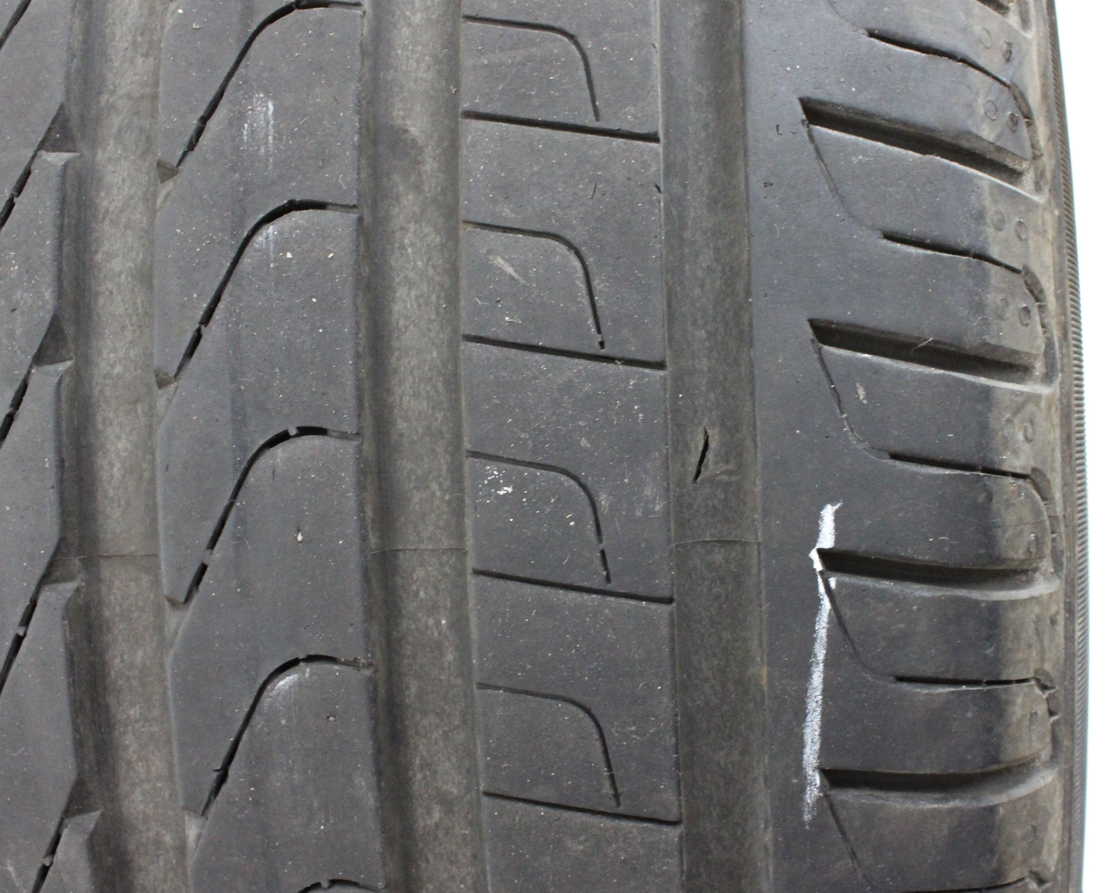 4 neumáticos de verano Pirelli Cinturato P7 MO 4,5-5 mm, 225/45R18 91W, 2021