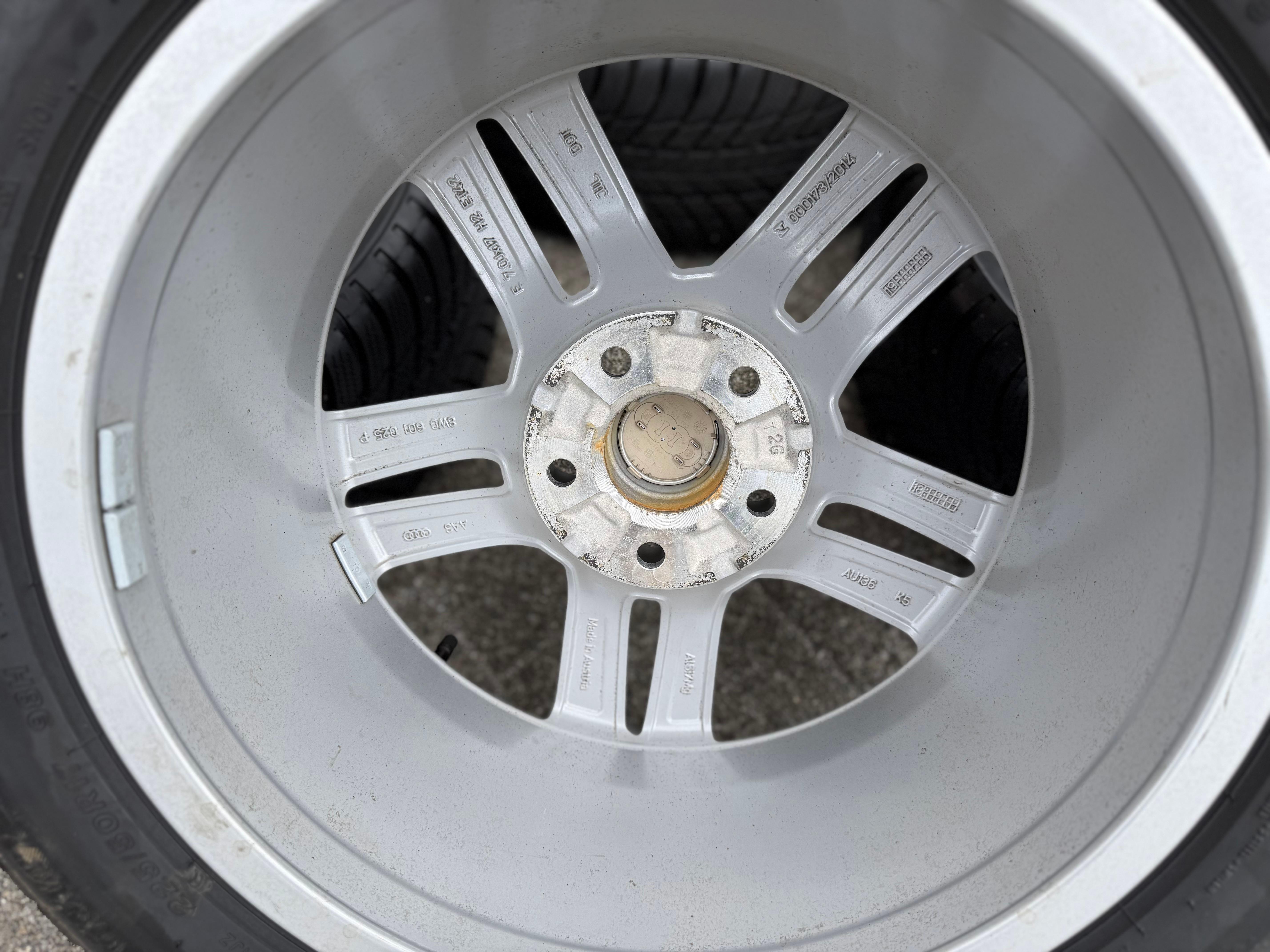 4 originele 17" aluminium winterwielen Audi A4 B9 8W 8W0601025P 225/50R17 98H Bridgestone