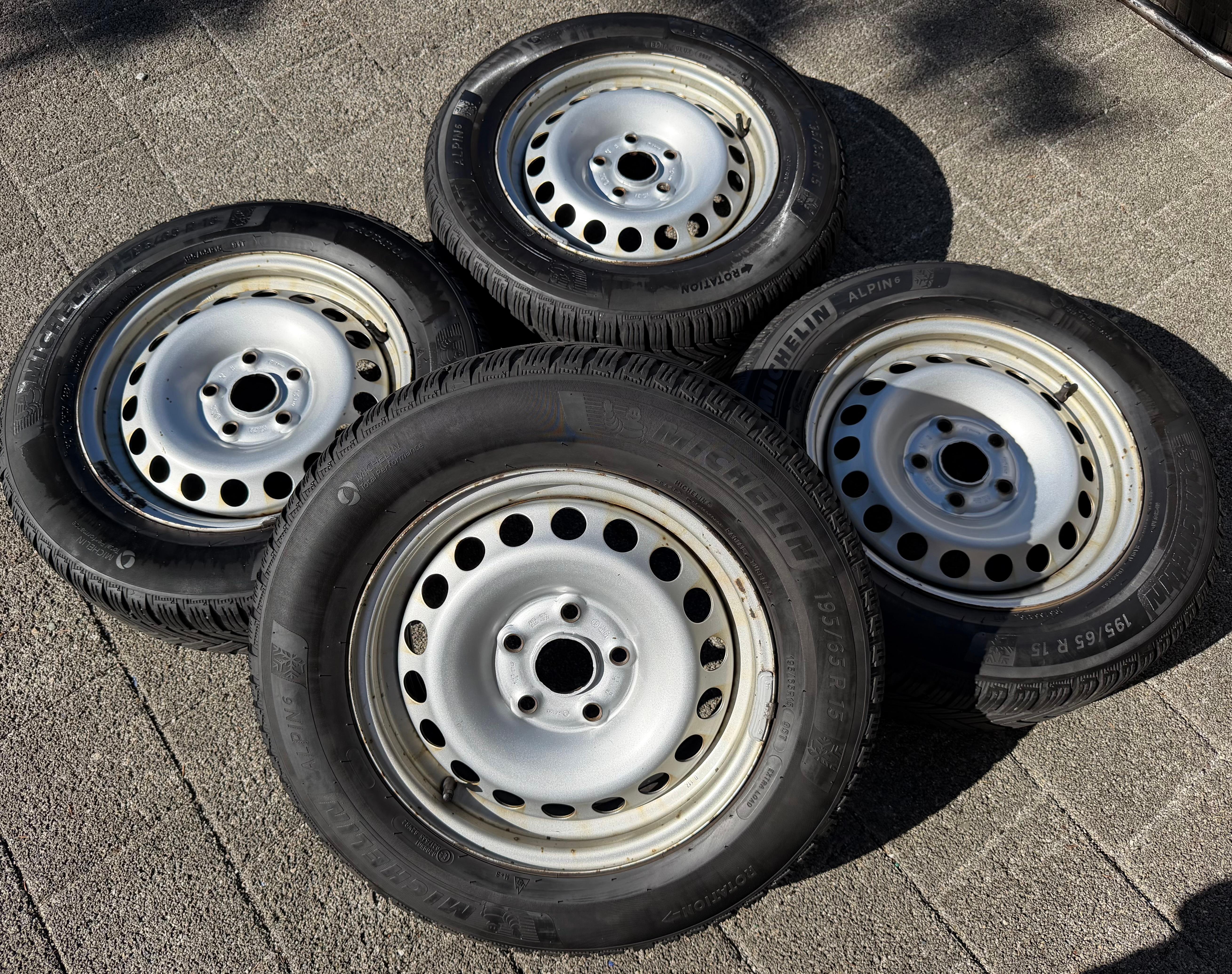 4 ruedas de invierno VW Caddy 2K 2KN 195/65R15 95T neumáticos de invierno Michelin