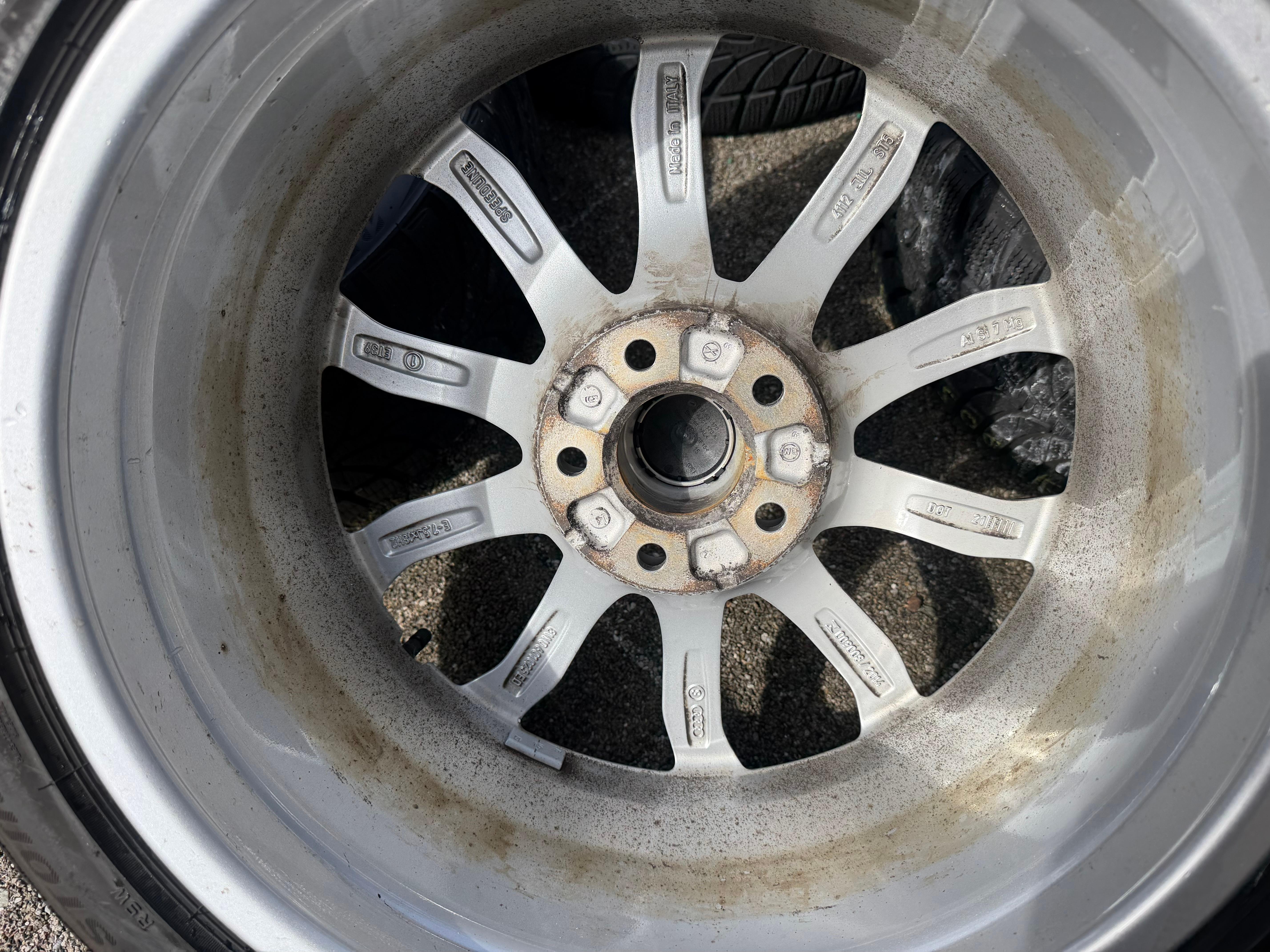 4 ruedas de invierno de aleación originales de 18" para Audi A4 S4 8W 8W0601025ED 225/45R18 95H Bridgestone
