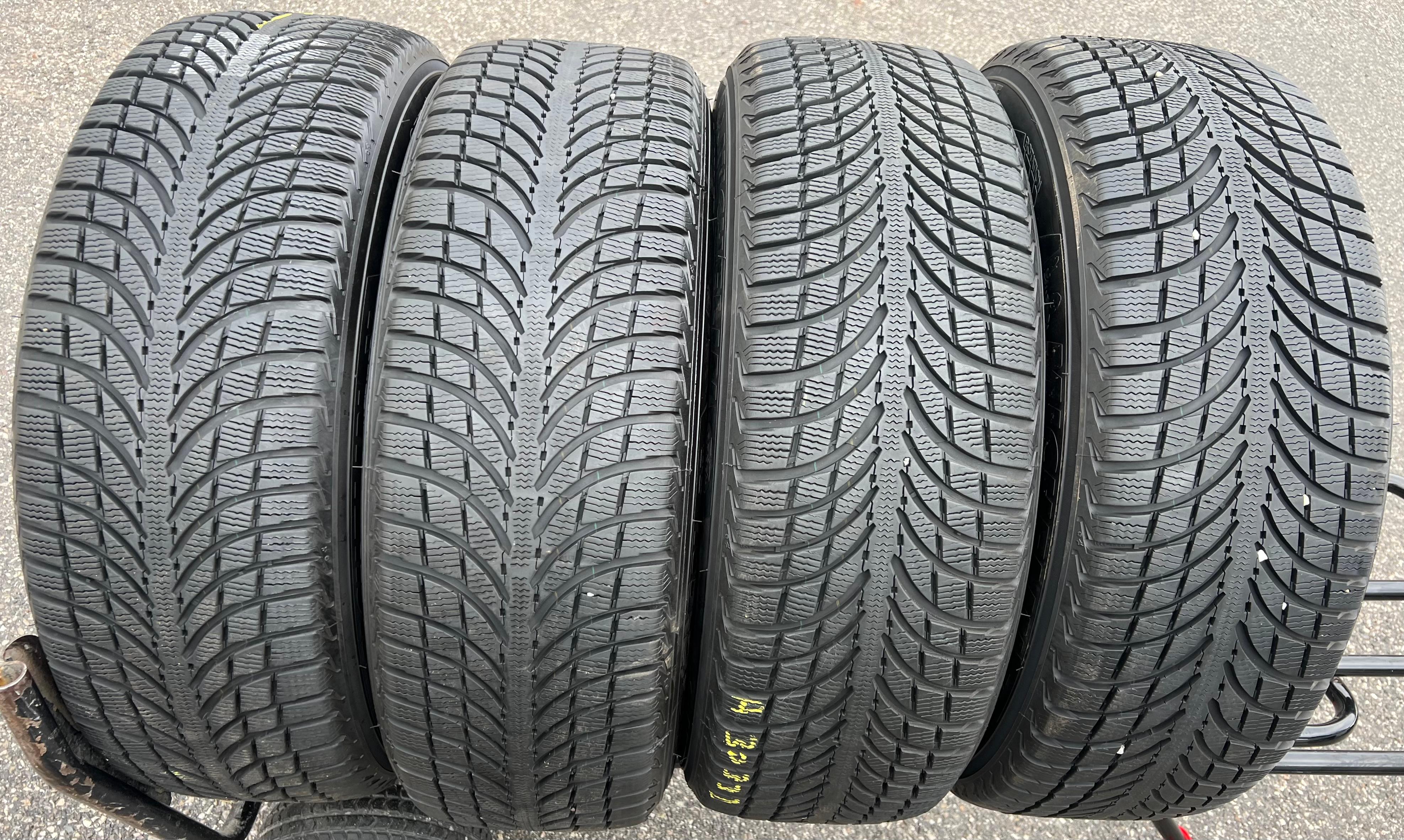 4 x 235/65R17 104H Winterreifen Michelin Latitude Alpin LA2 2x 7,5mm und 2x 6,5mm 2017 MO