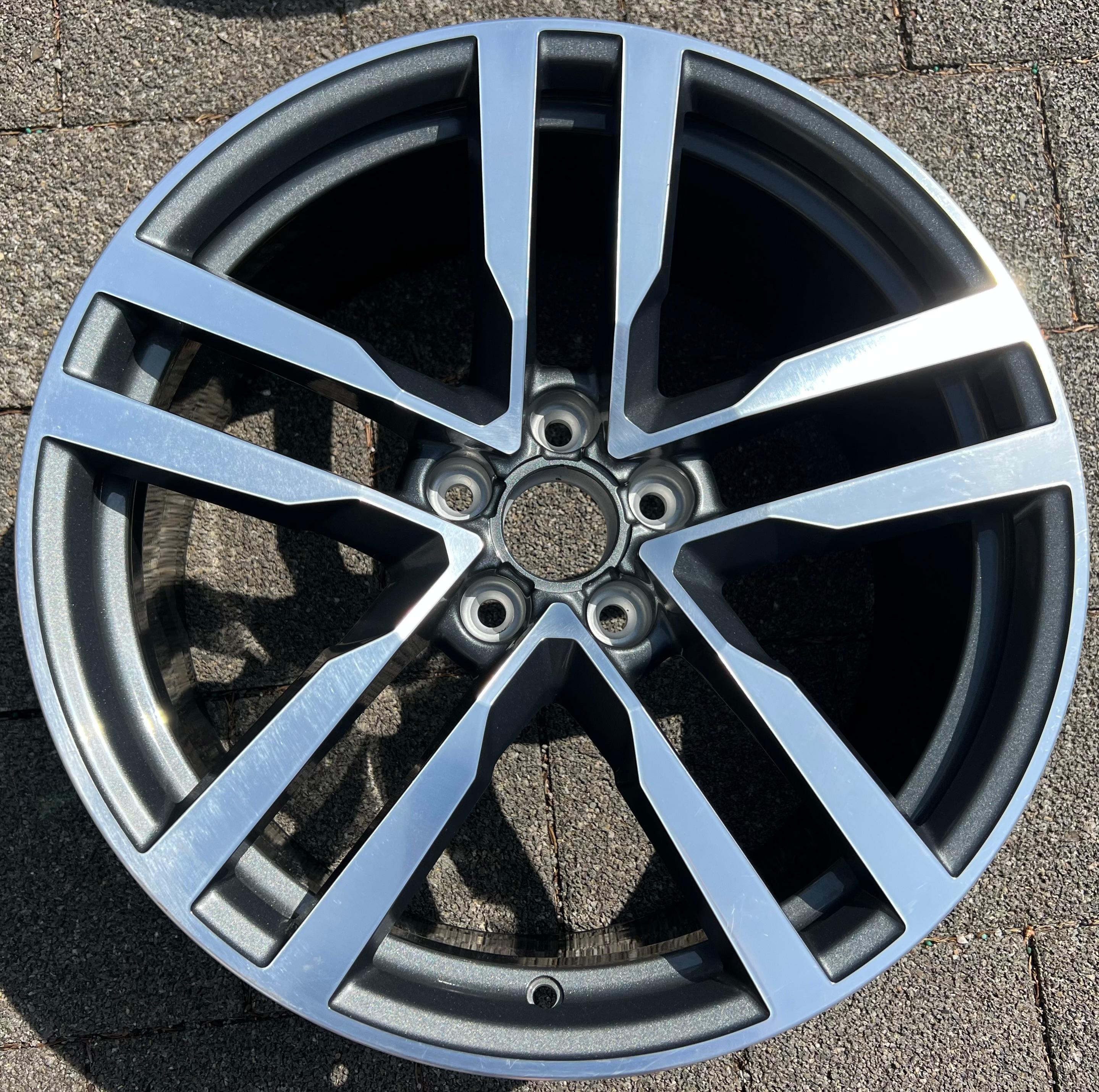 1 X ORIGINAL 19" ALUFELGE AUDI TT TTS 8S0601025F 9x19 ET52 FREIHAUS