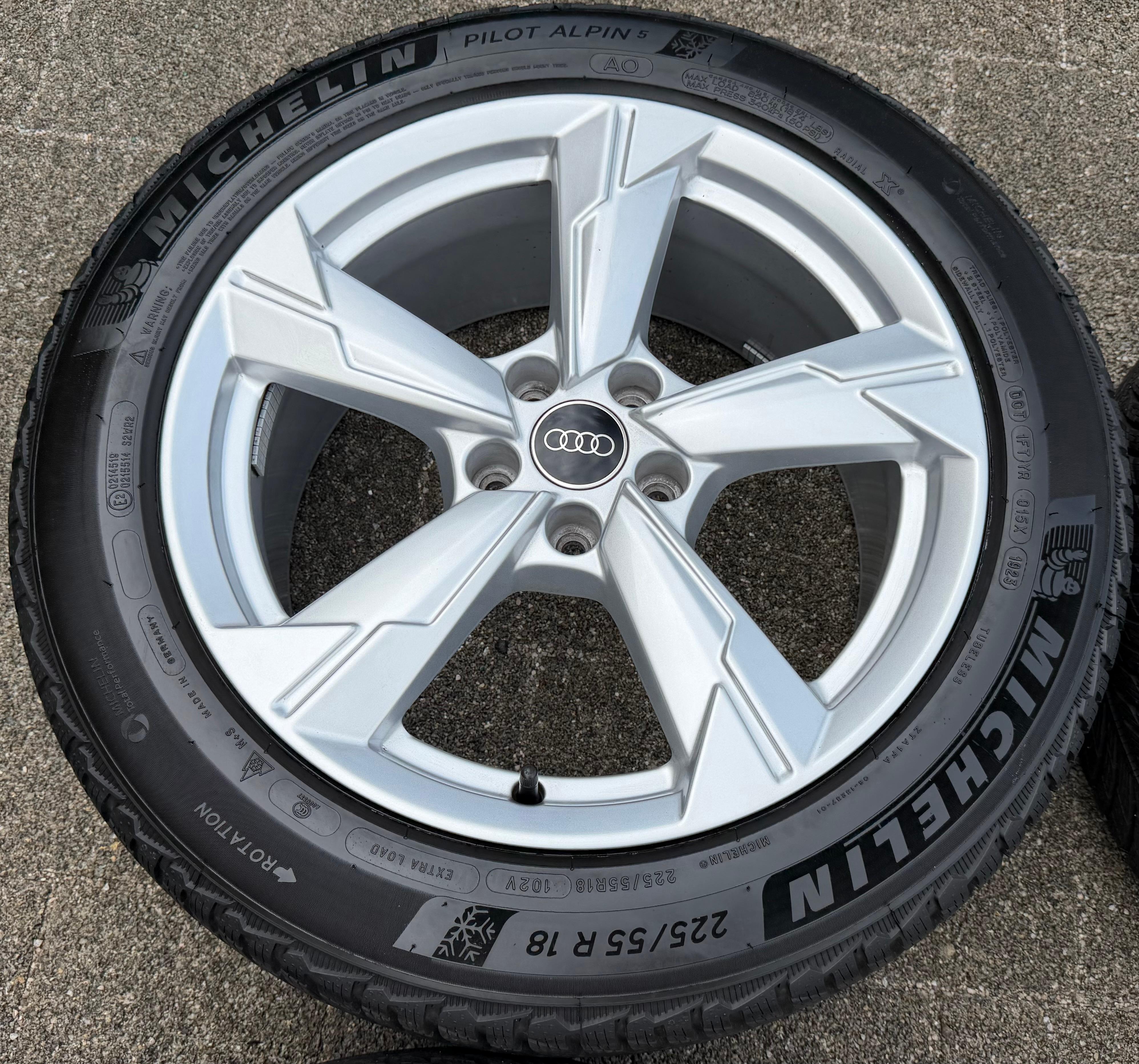 4 Original 18" Alu Winterräder Audi A6 4K C8 225/55R18 102V Michelin 2023