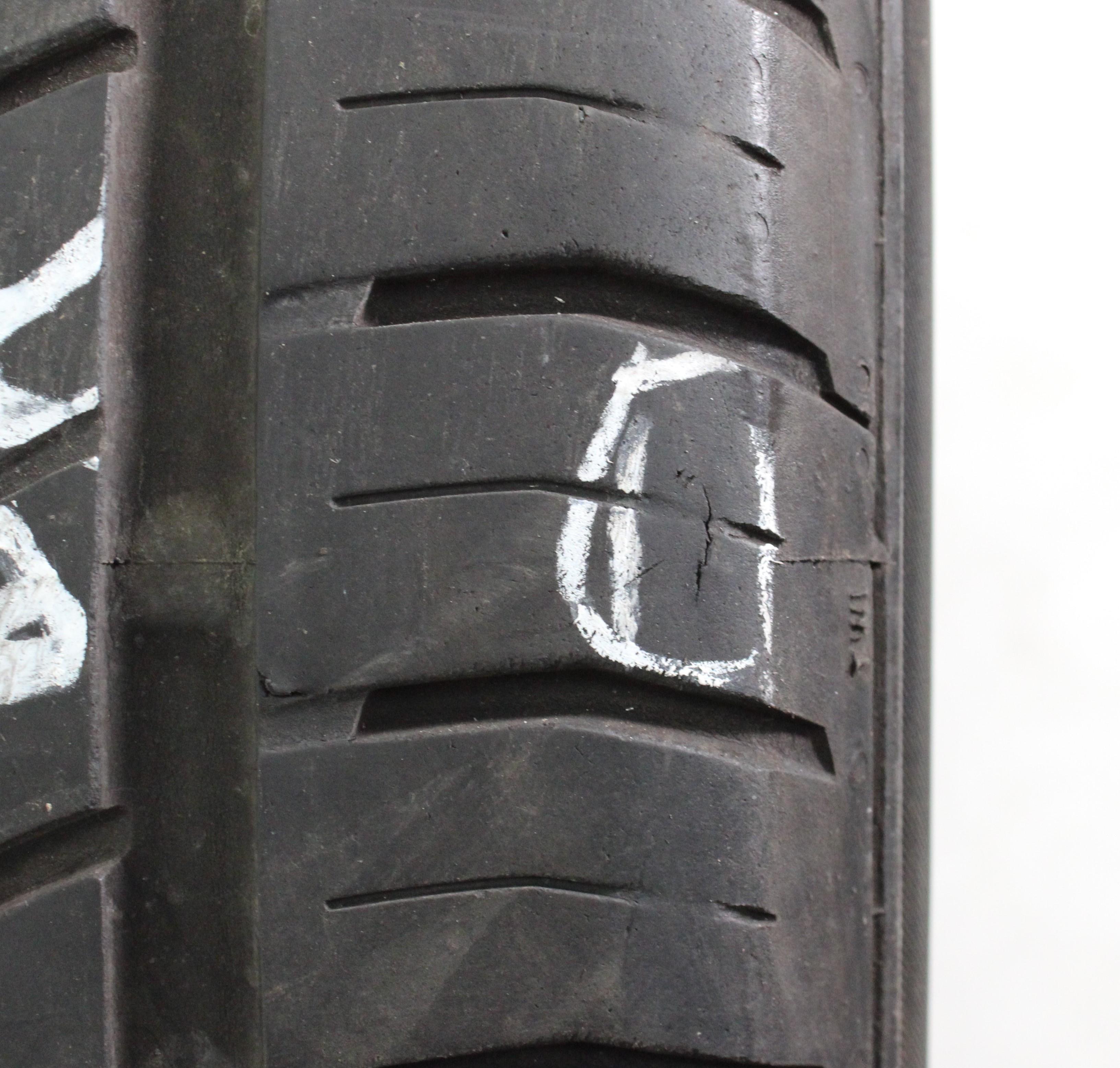 2 x 185/55R15 82H Sommerreifen Continental Premium Contact 2 4,5-5mm 2014