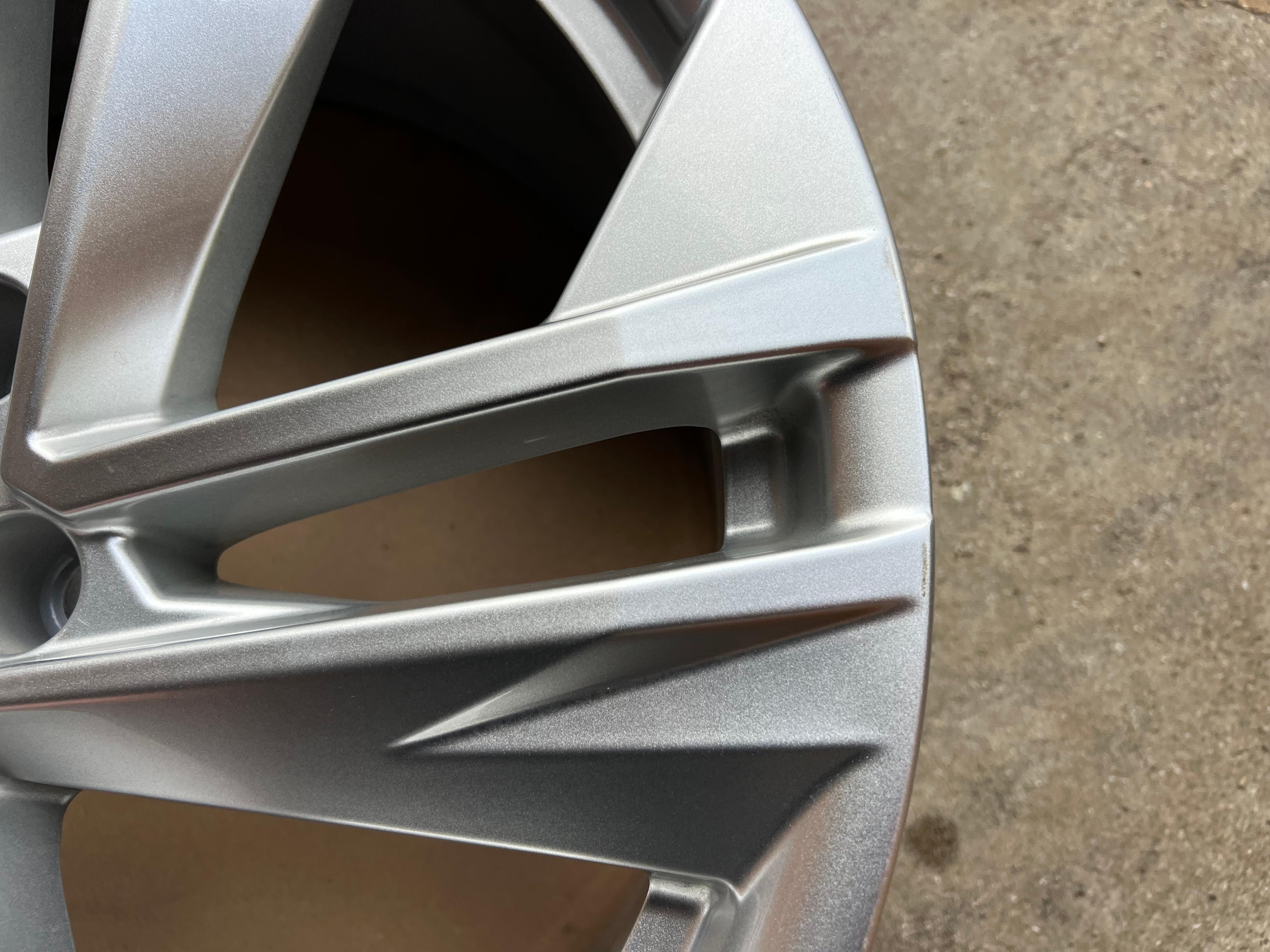 4 ORIGINAL 20" ALUFELGEN FELGEN AUDI Q7 4M 9x20 ET28 4M0601025BQ FREIHAUS