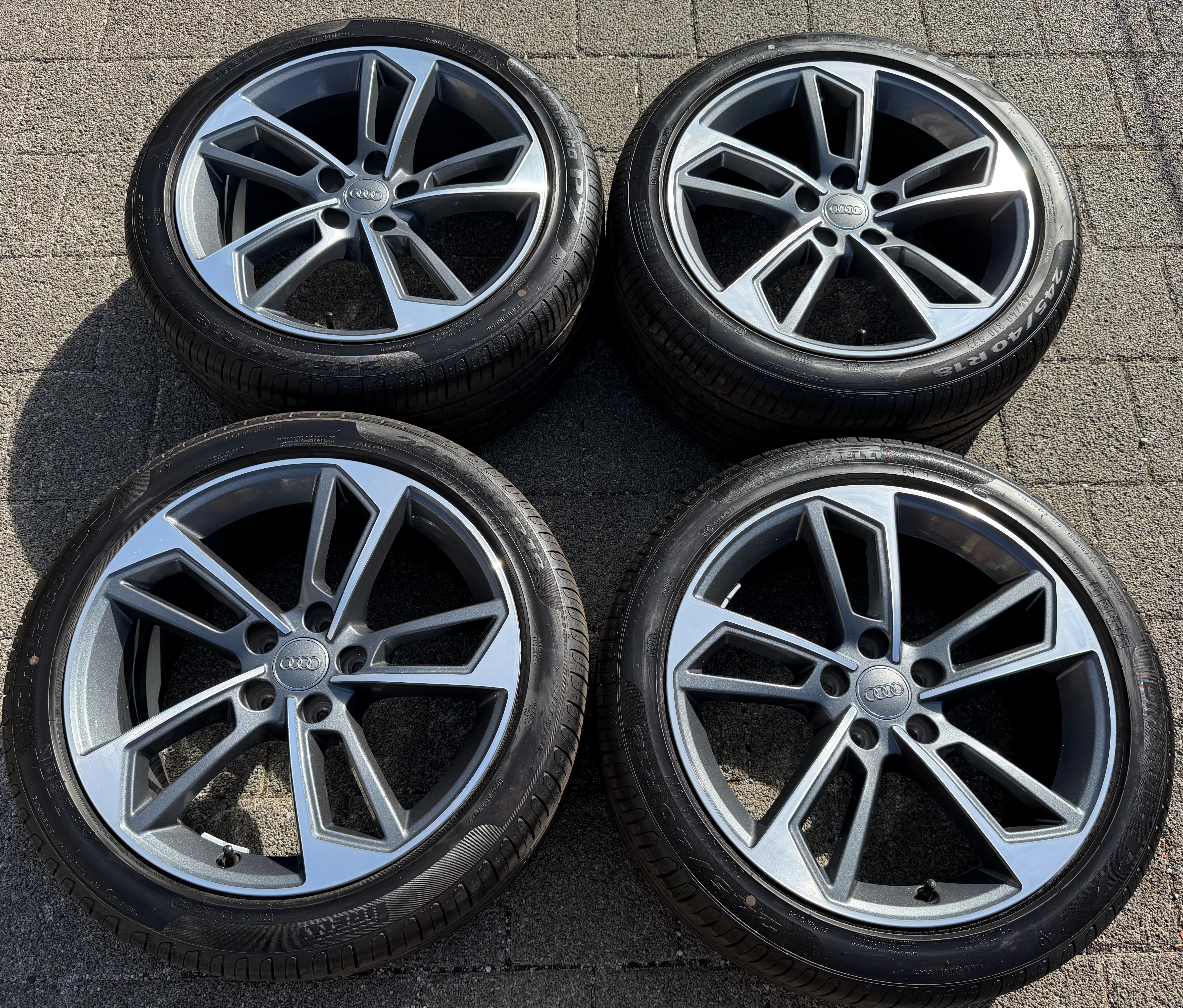 4 Original 18" Alu Sommerräder AUDI A4 S4 B9 8W 245/40R18 97Y 8W0601025P Pirelli