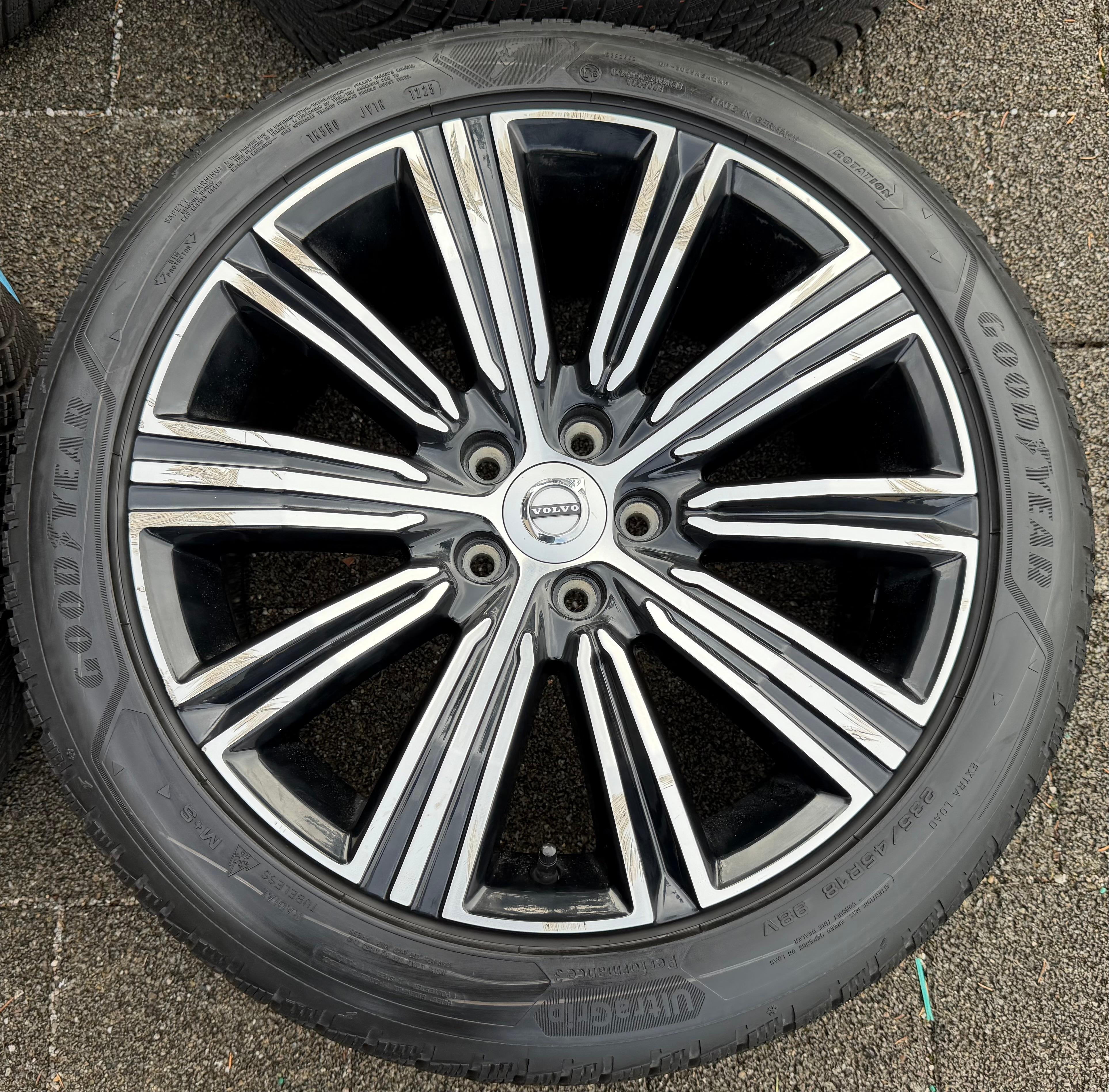 4 ruedas de invierno de aleación originales de 18" VOLVO S60 V60 235/45R18 98V 31471312 2025