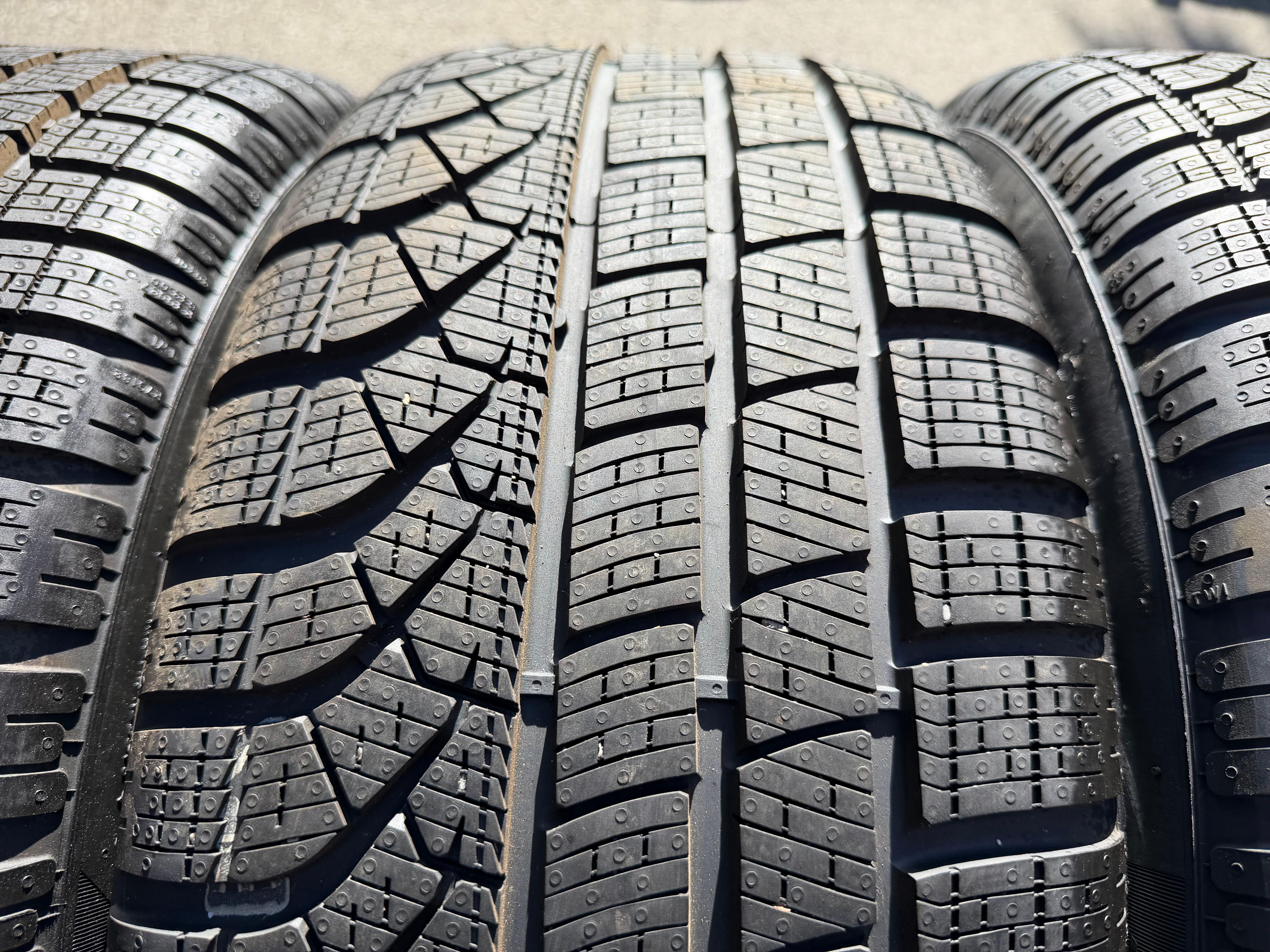 4 llantas de aluminio originales de invierno de 18" para SEAT CUPRA FORMENTOR, 245/45R18 100V, 5FF601025C