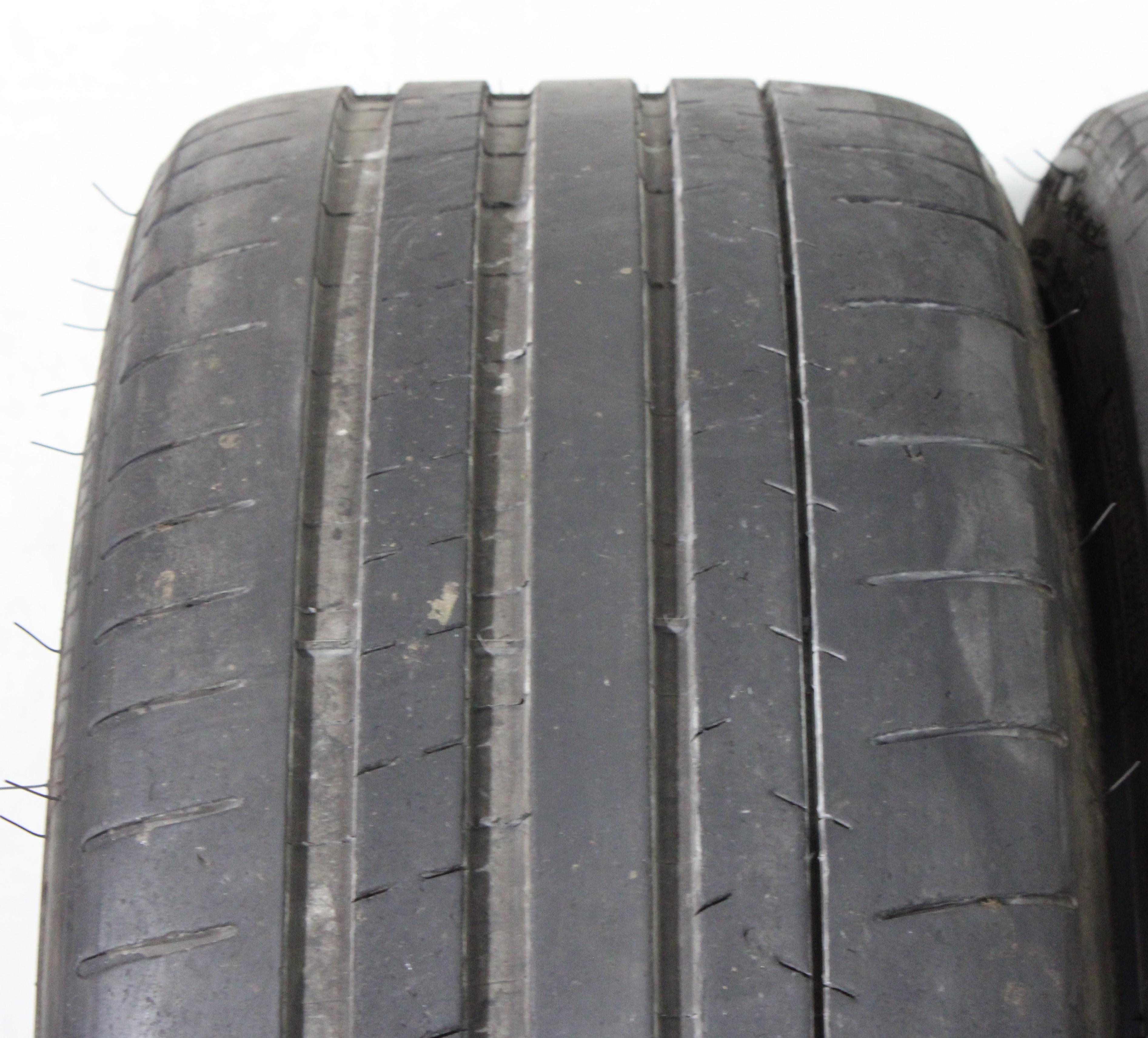 2 x 225/40R18 92Y Sommerreifen Michelin Pilot Super Sport * 1x5-5,5mm/1x5,5-6mm 2022 XL