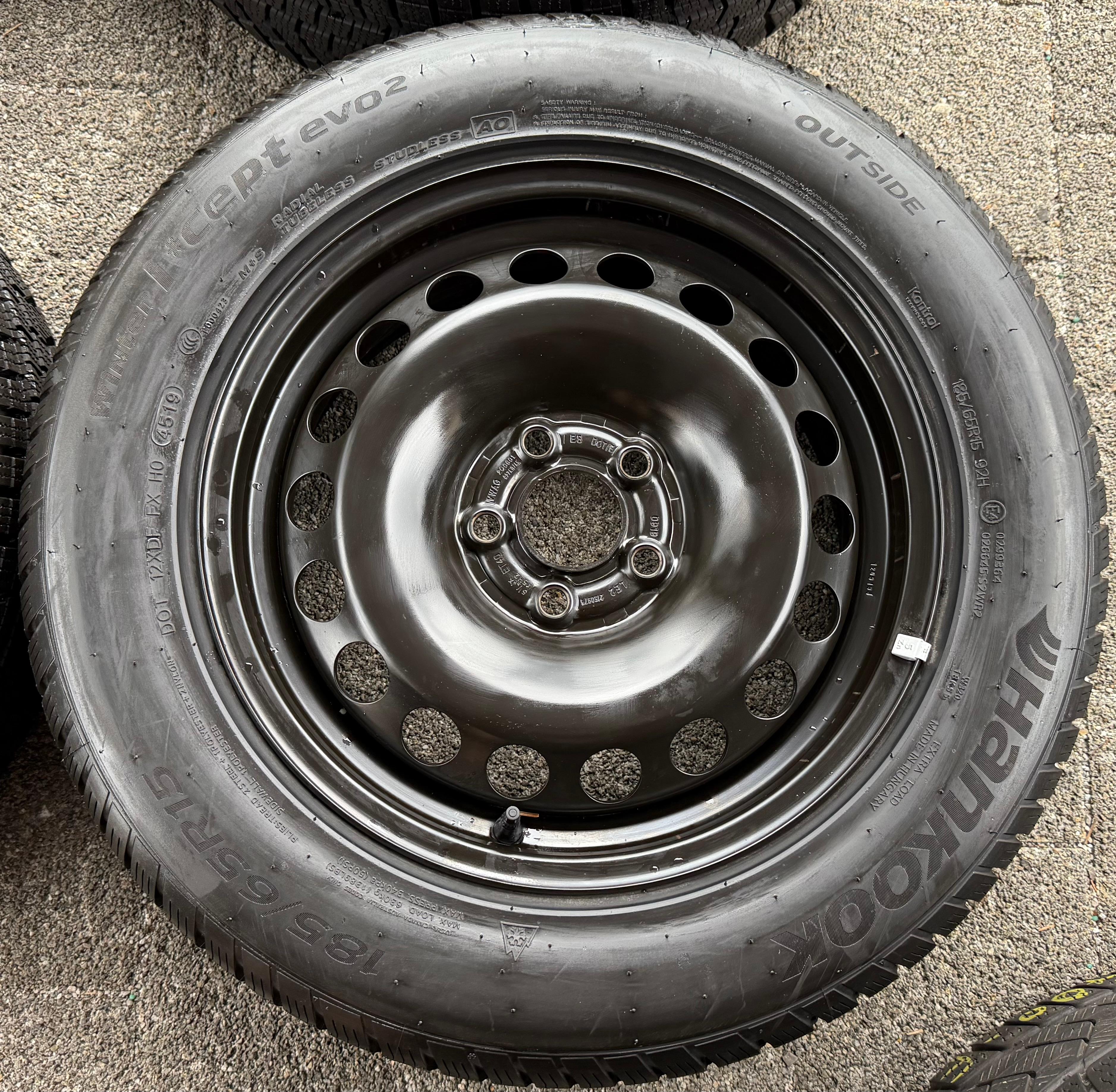 4 RUEDAS DE INVIERNO AUDI A1 CITY CARVER GB SEAT IBIZA ARONA KJ VW POLO AW 2G 185/65R15 92T
