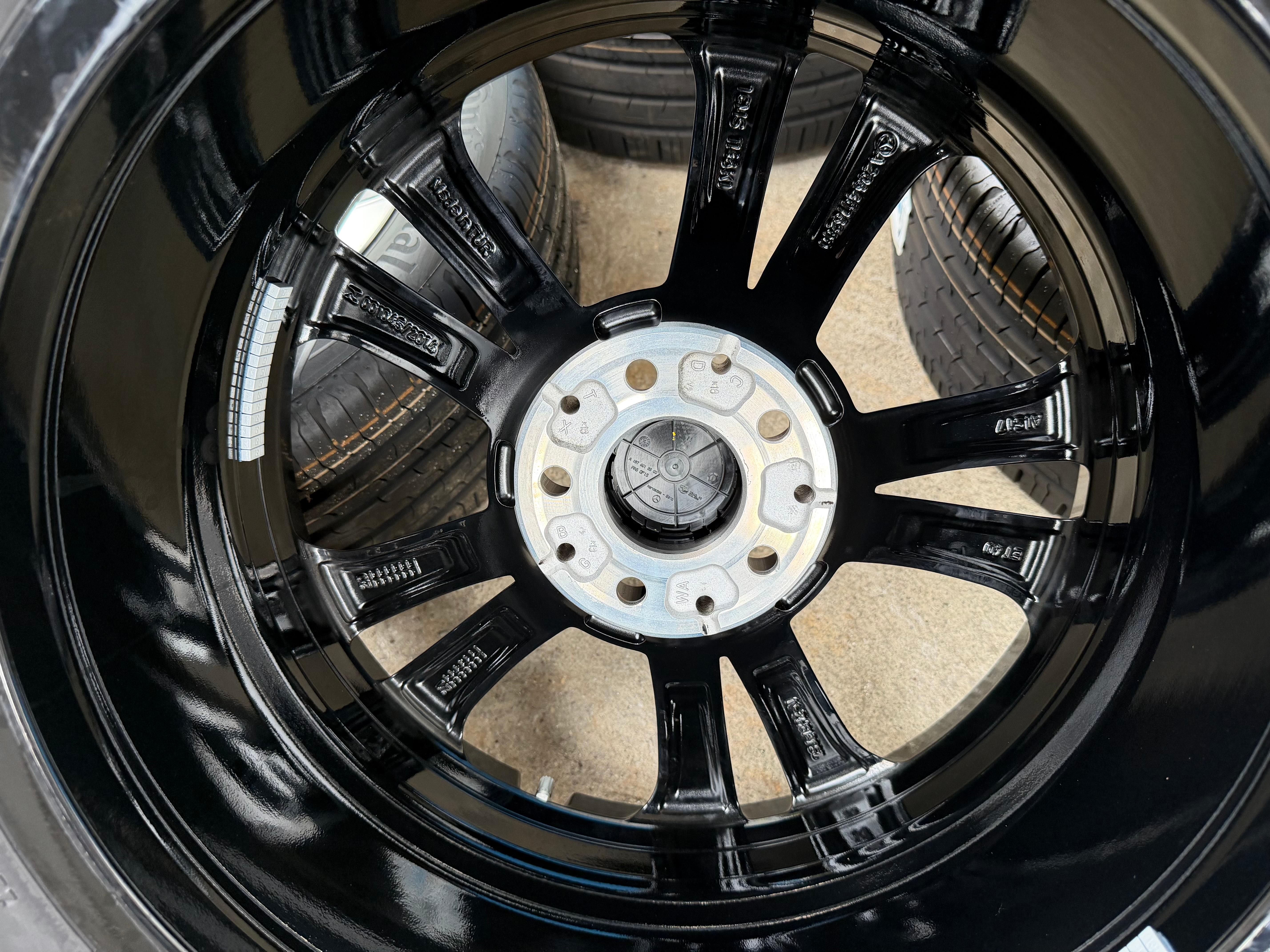 4 ruote estive complete in lega originali da 18" Mercedes Classe C W206 A2064016200 225/45R18 95Y