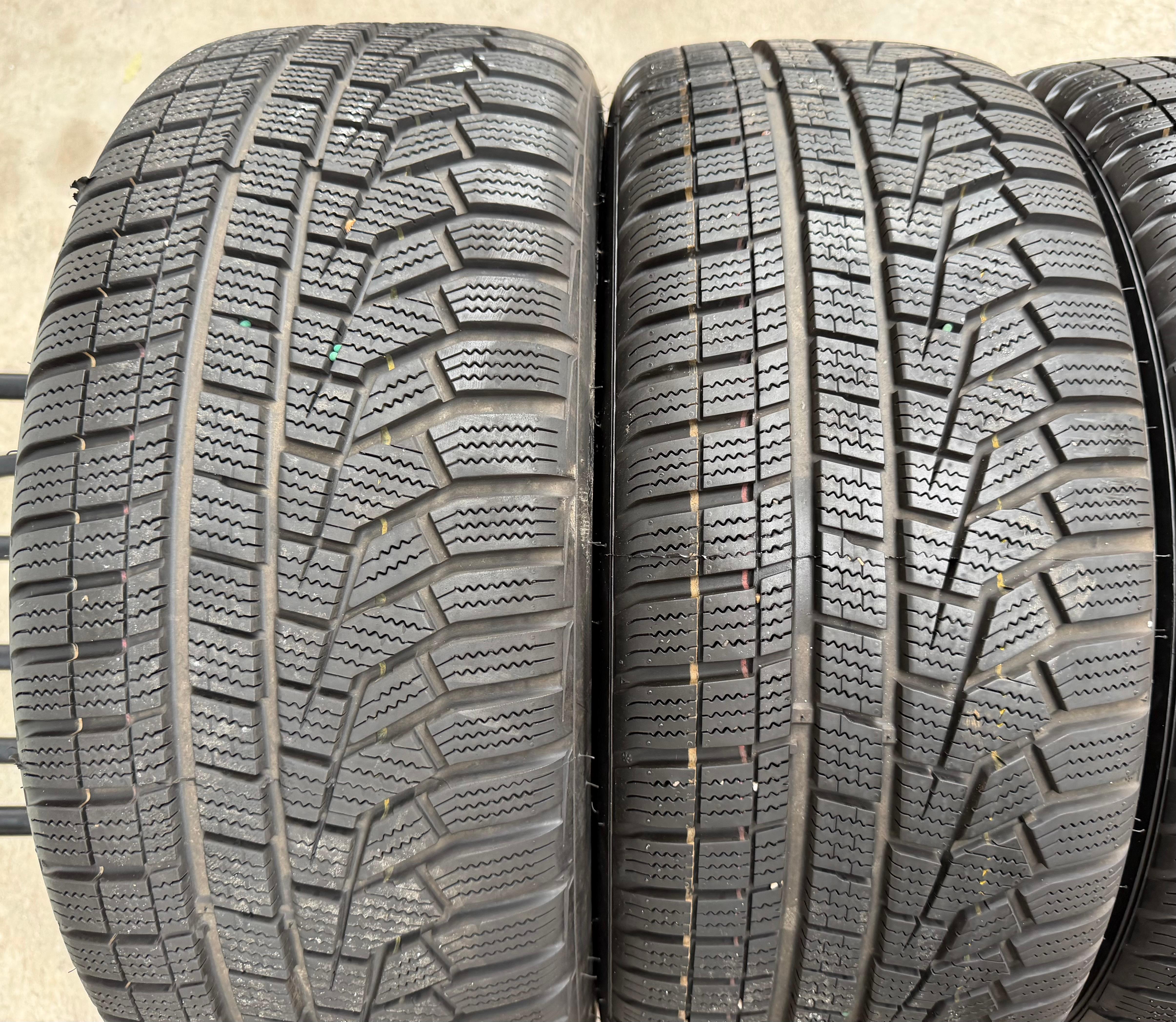 4 Original 17" Alu Winterräder Audi A1 S1 GB 82A071497A 215/45R17 91W Hankook