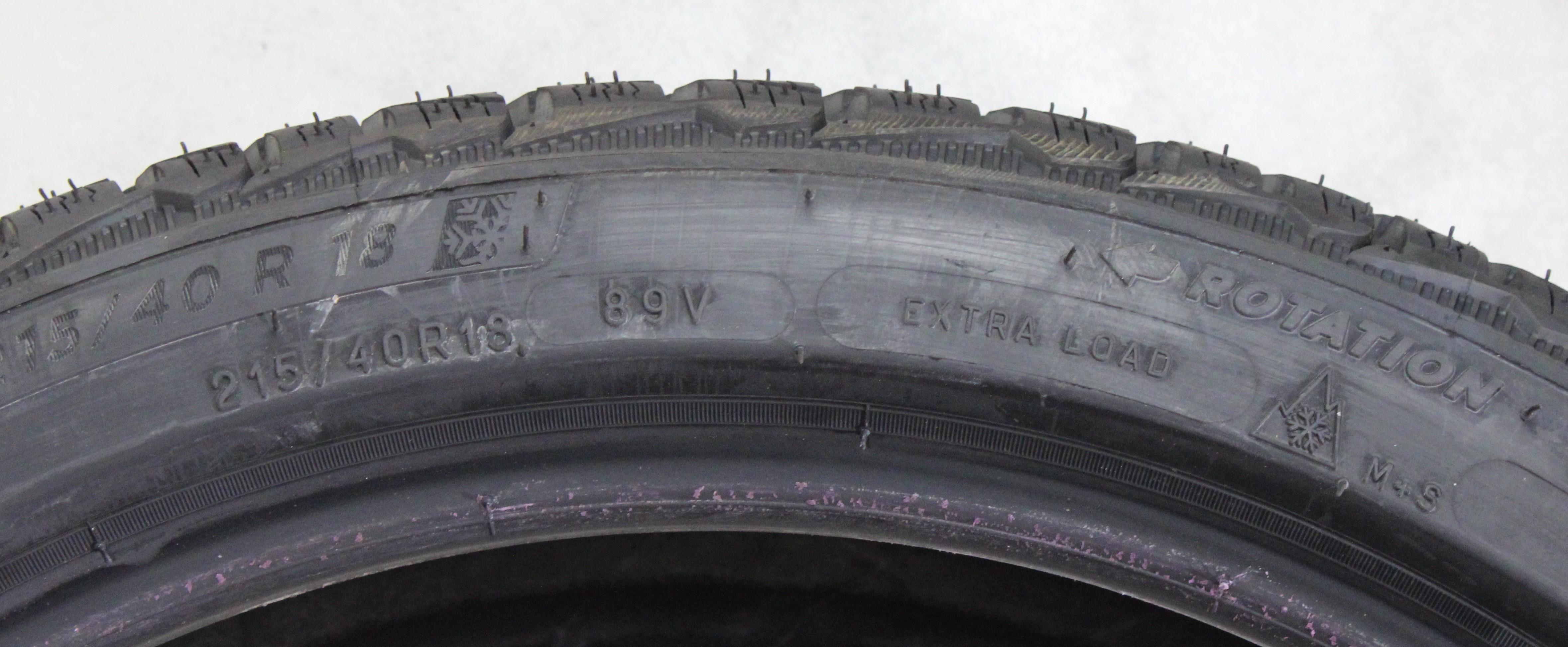 4 x 215/40R18 89V neumáticos de invierno Michelin Pilot Alpin 5 con dibujo completo de 2021 XL