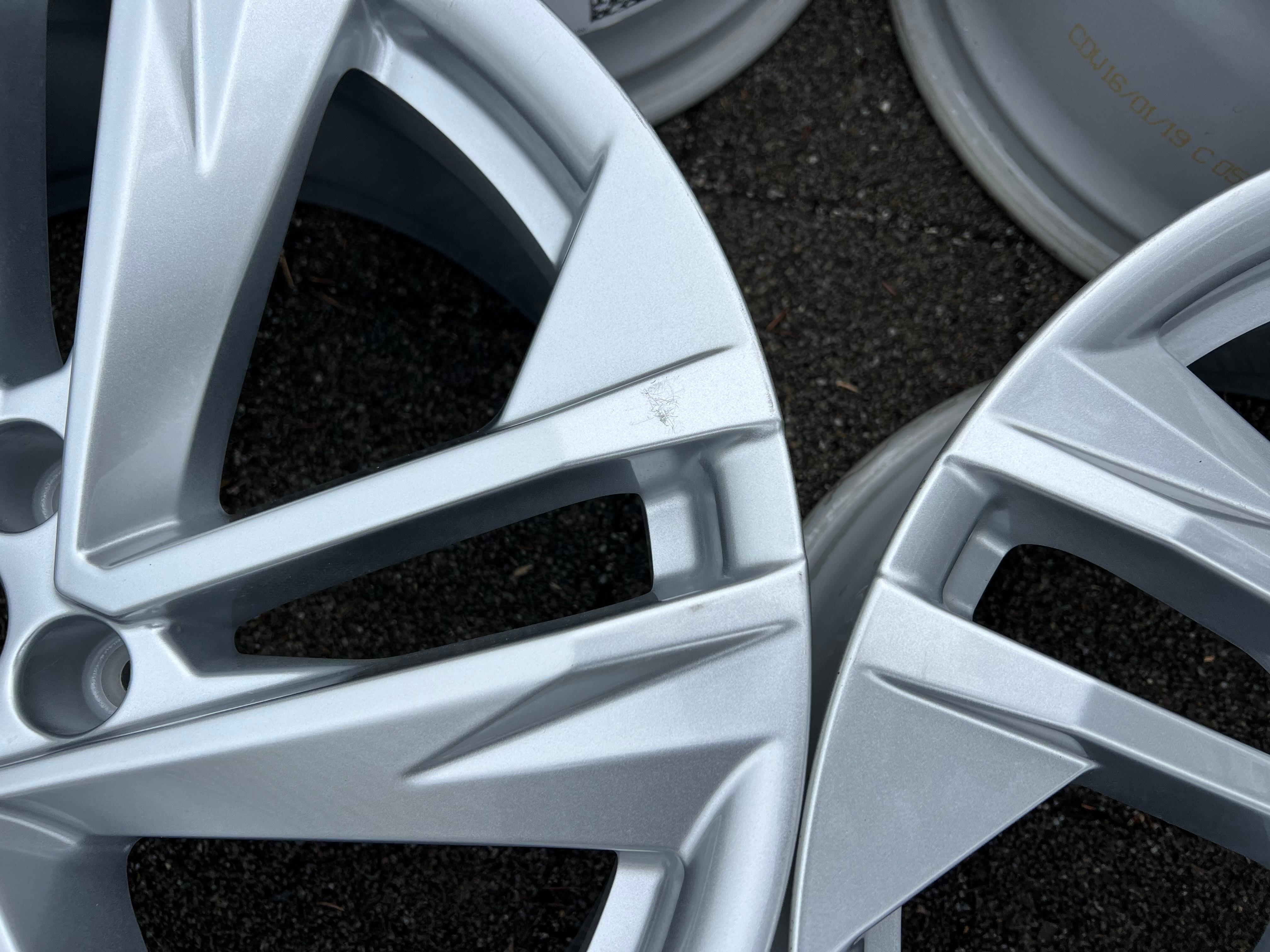 4 JANTES ALU ORIGINALES 20" AUDI Q7 4M 9x20 ET28 4M0601025BQ FREIHAUS