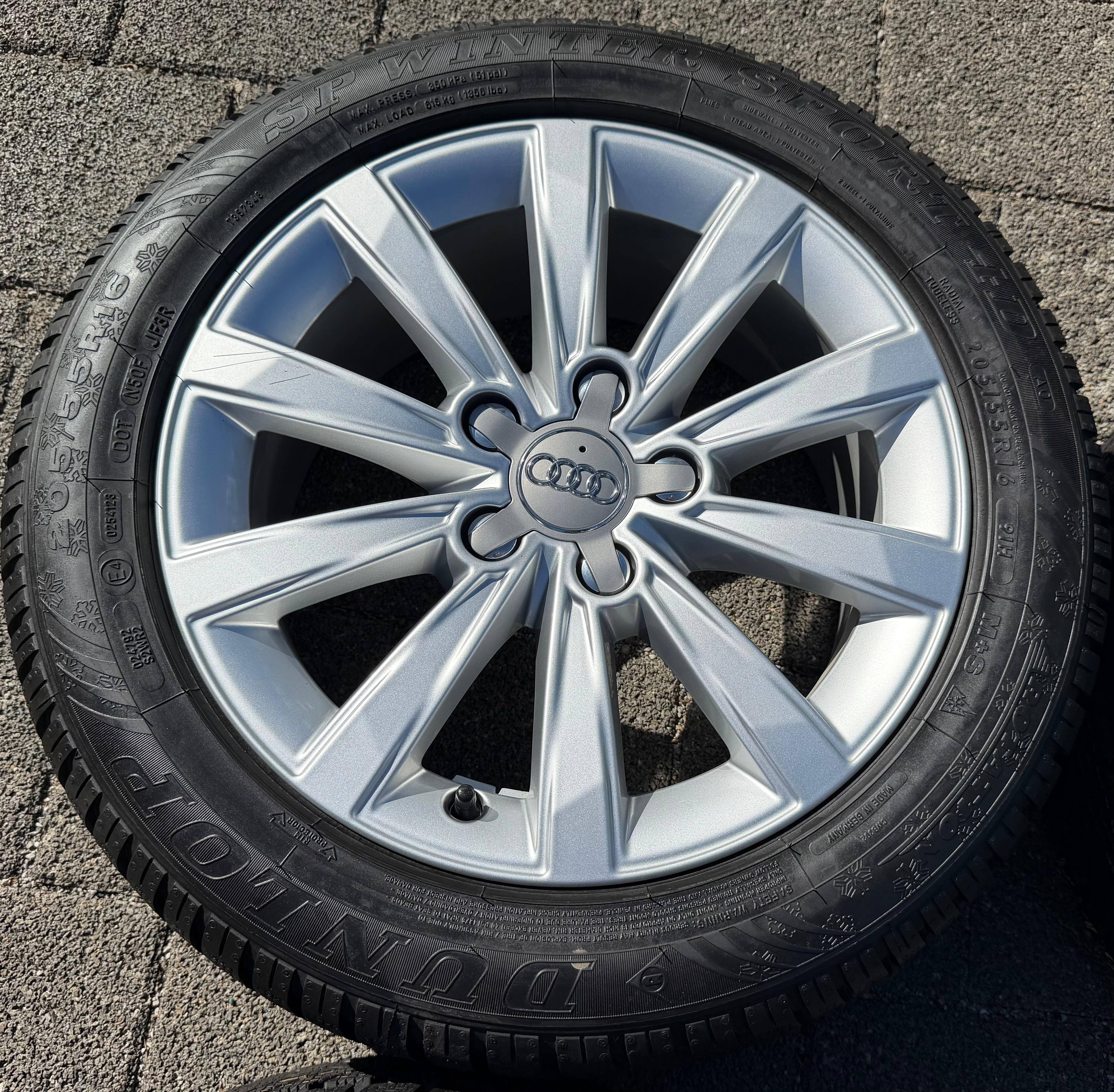 4 Original 16" Alu Winterräder Audi A3 8V 8V0601025CR 205/55R16 91H Dunlop