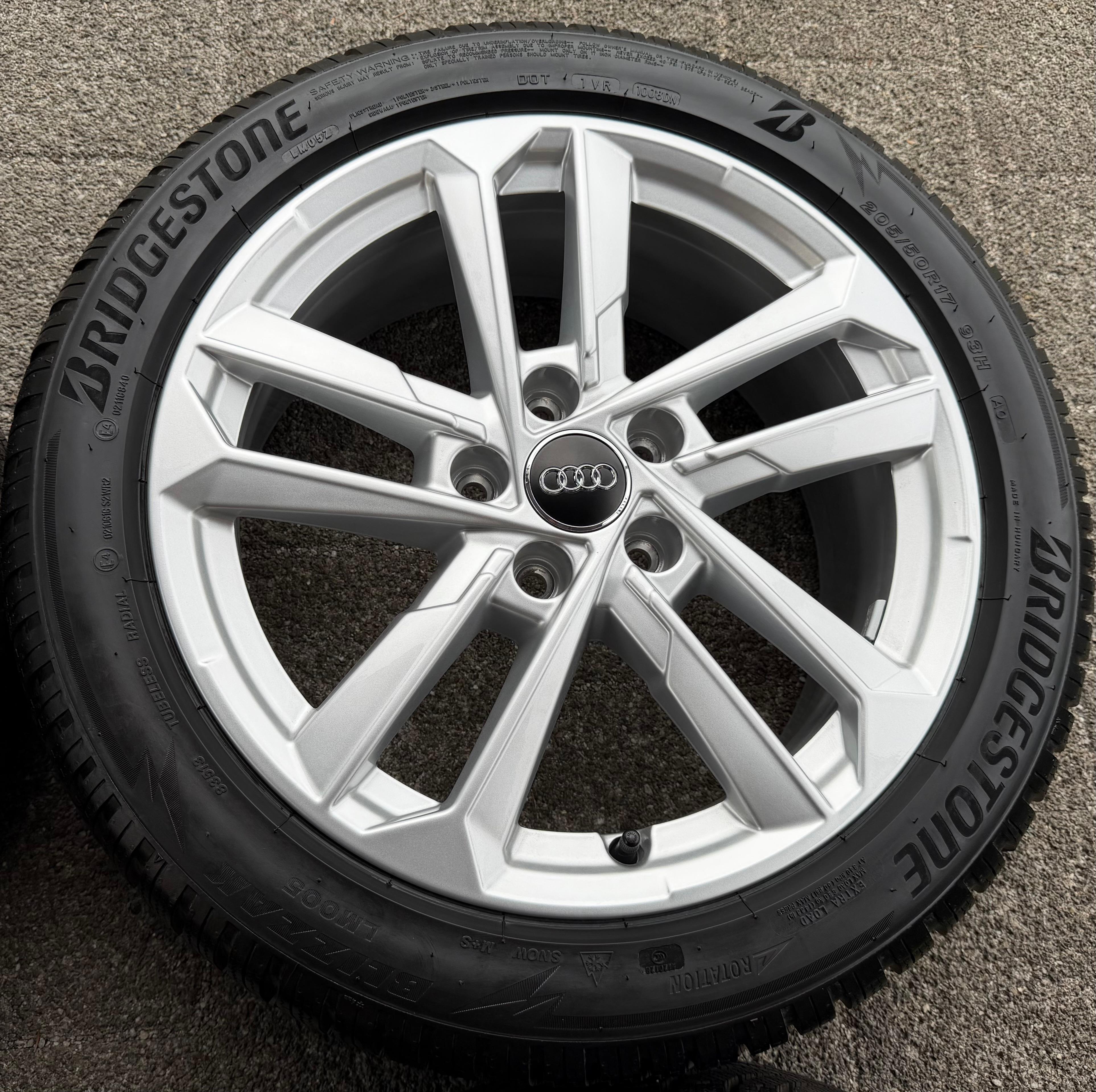 4 Original 17" Alu Winterräder Audi A3 S3 8Y 8Y0601025L 205/50R17 93H Bridgestone 2023