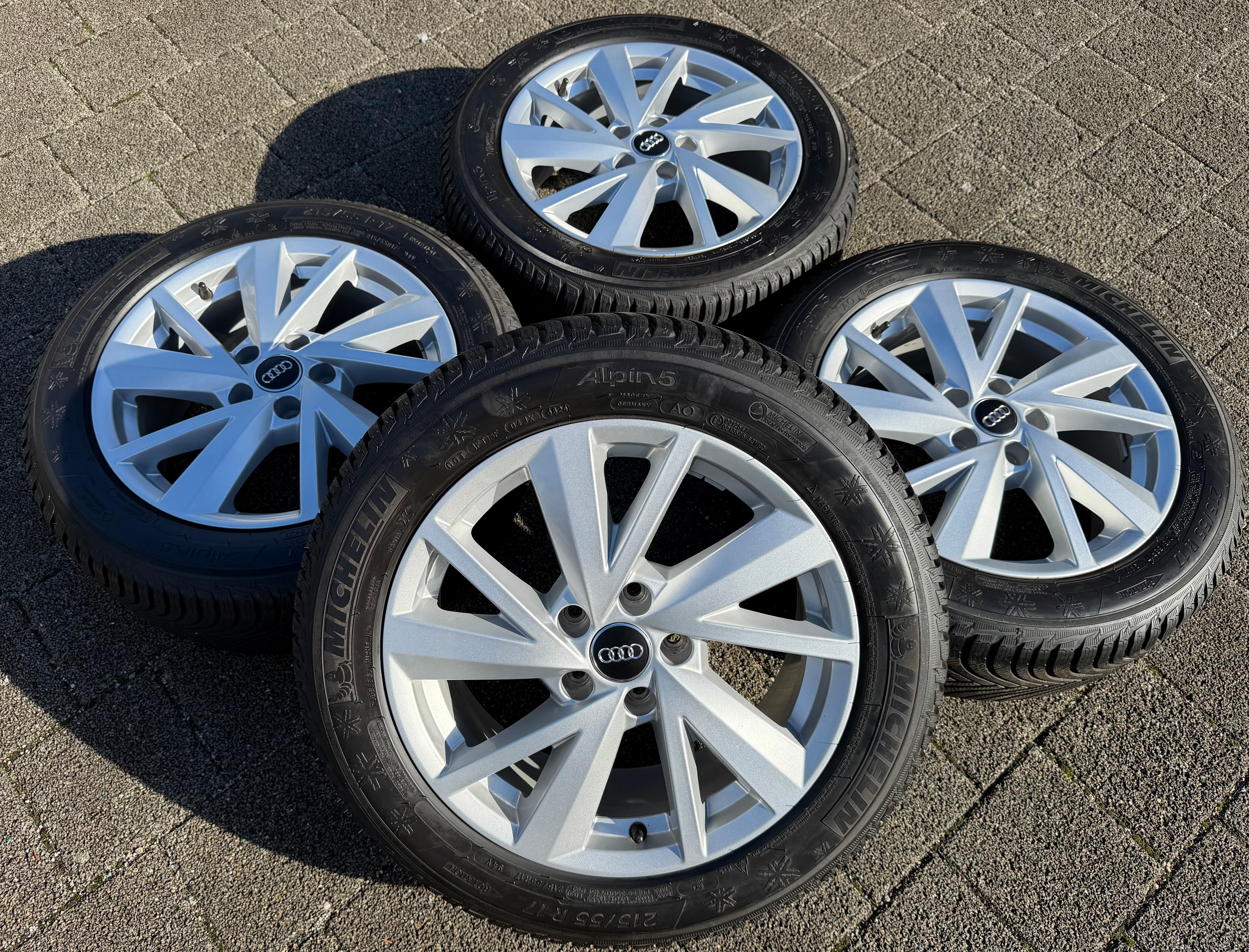 4 Original 17" Alu Winterräder Audi Q2 GA 215/55R17 94V Michelin 8MM 2024 81A601025C
