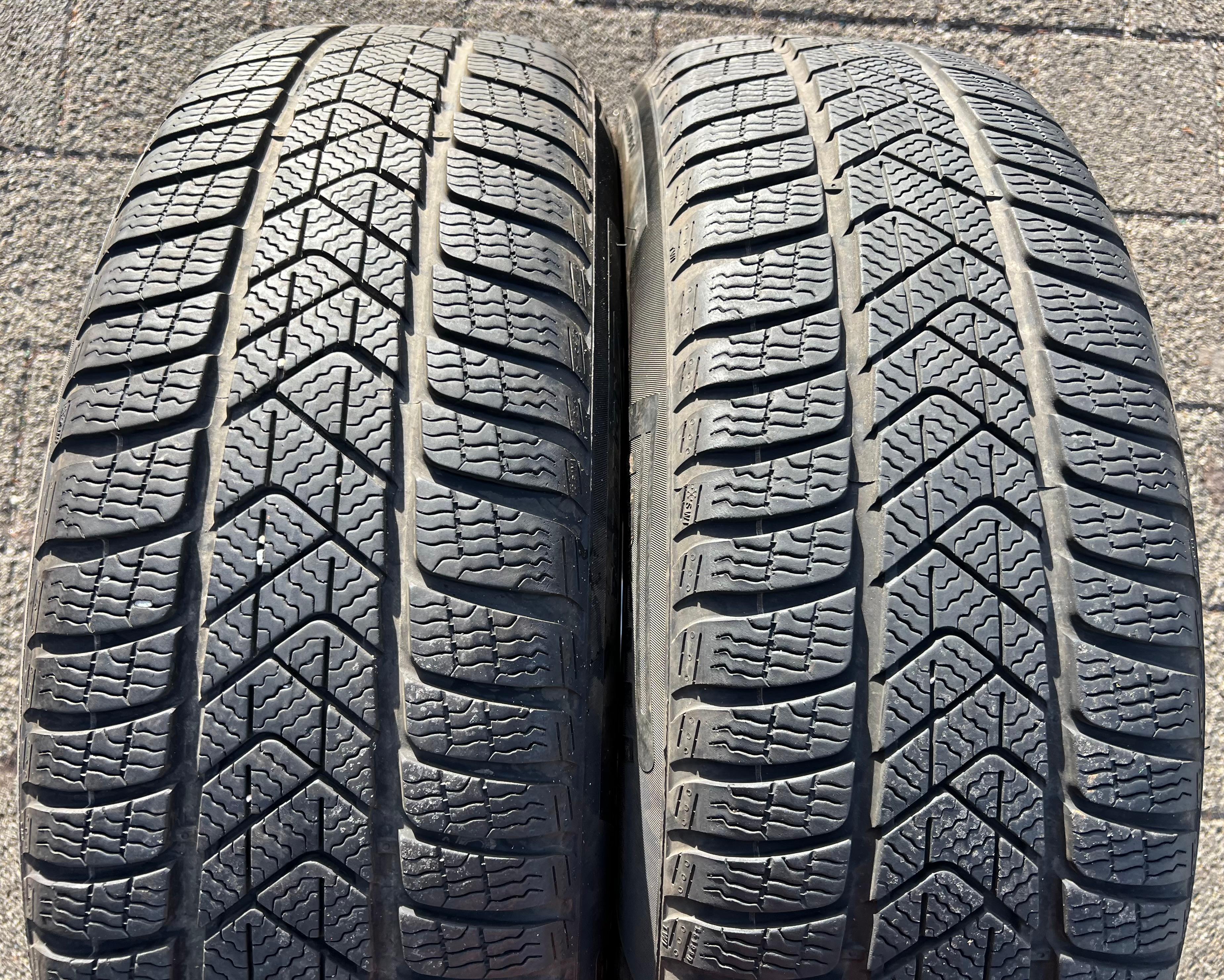 2 x 215/60R18 102T Winterreifen Pirelli Sottozero 3 MOE Runflat 5,5-6mm 2022