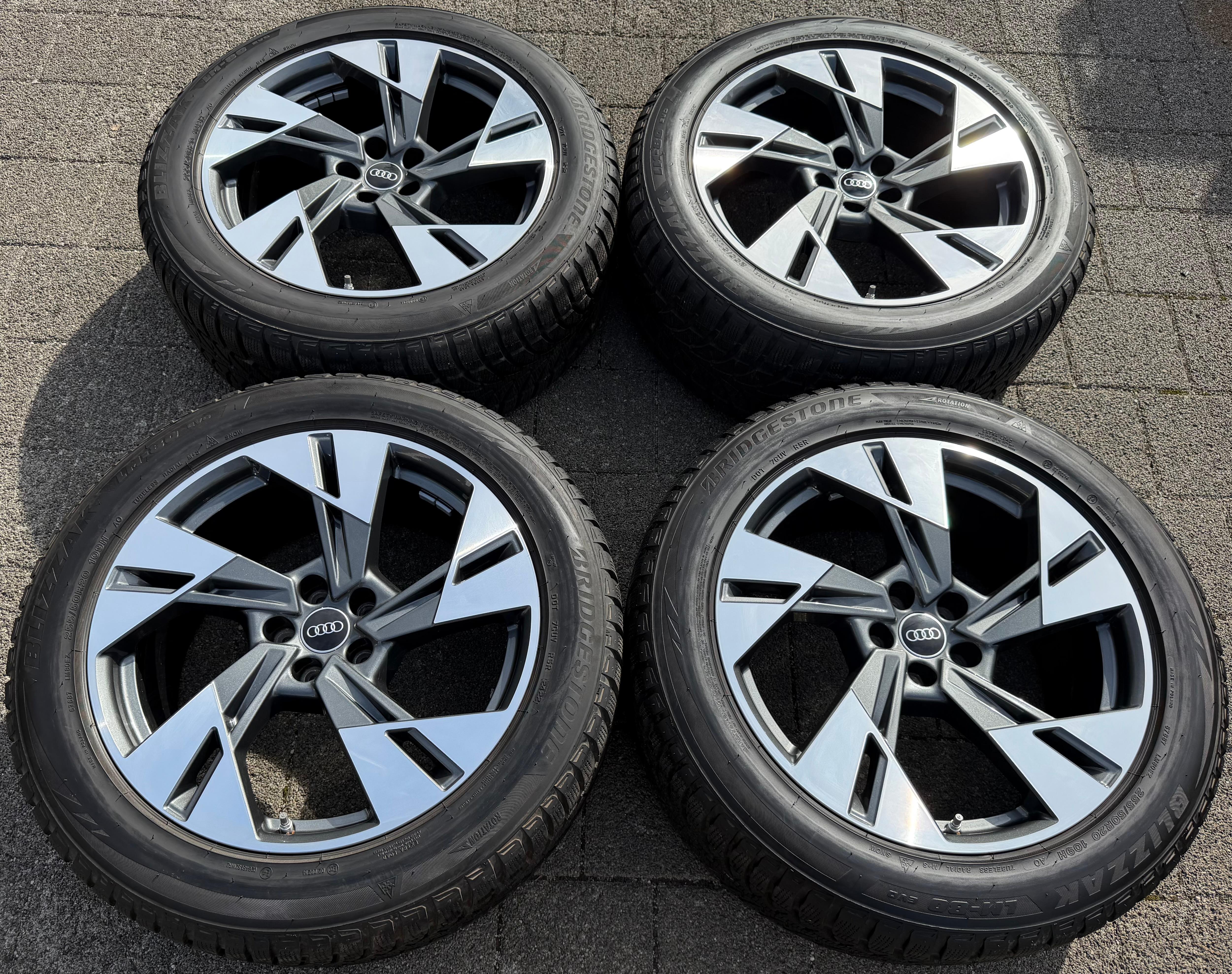 4 ORIGINAL 20" ALU WINTERRÄDER AUDI E-TRON Q8 ETRON 4KE601025T 255/50R20 109H
