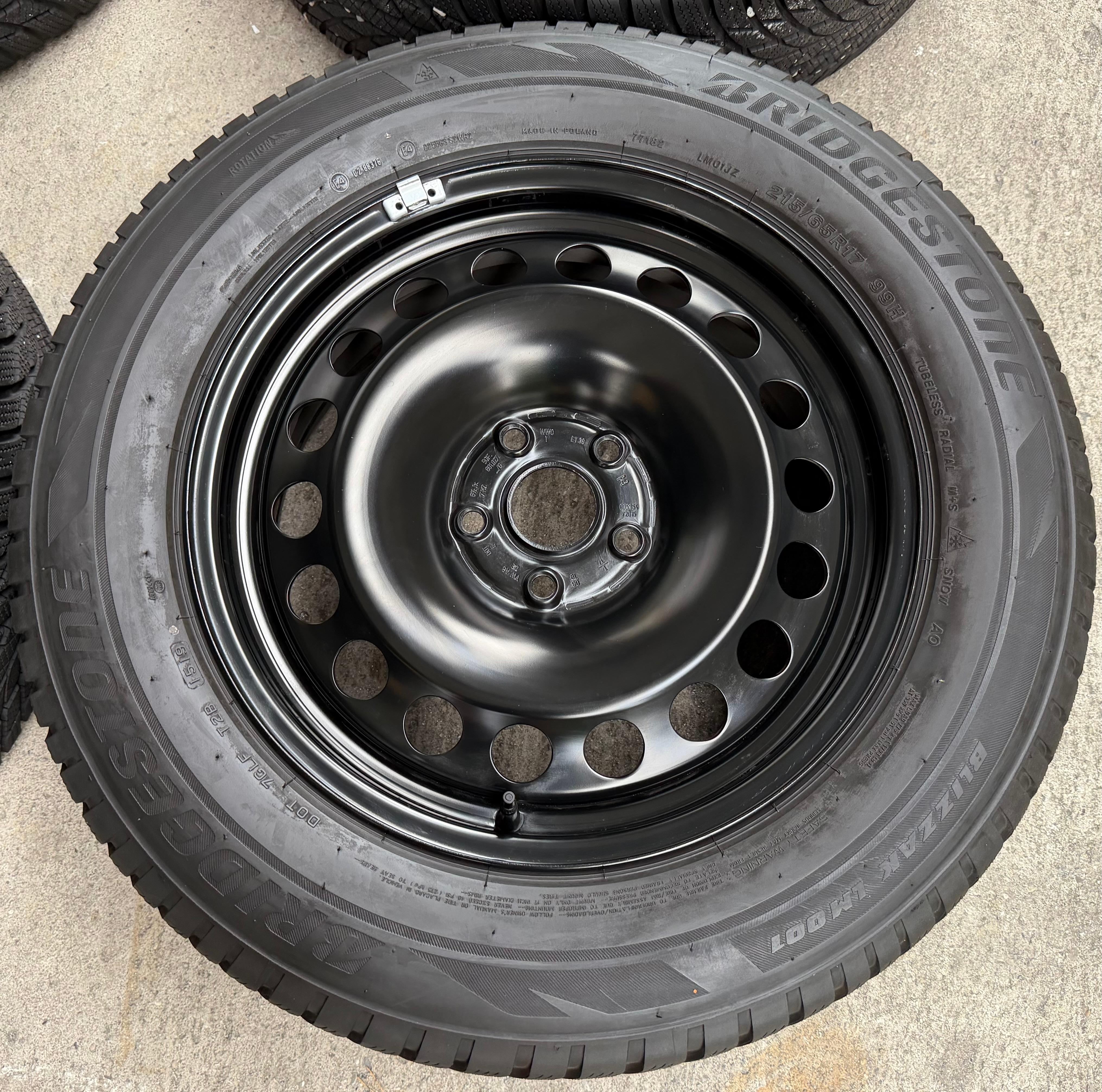 4 Winterräder Audi Q3 F3 Seat Tarraco Skoda Kodiaq VW Tiguan II 5NA 215/65R17 99H