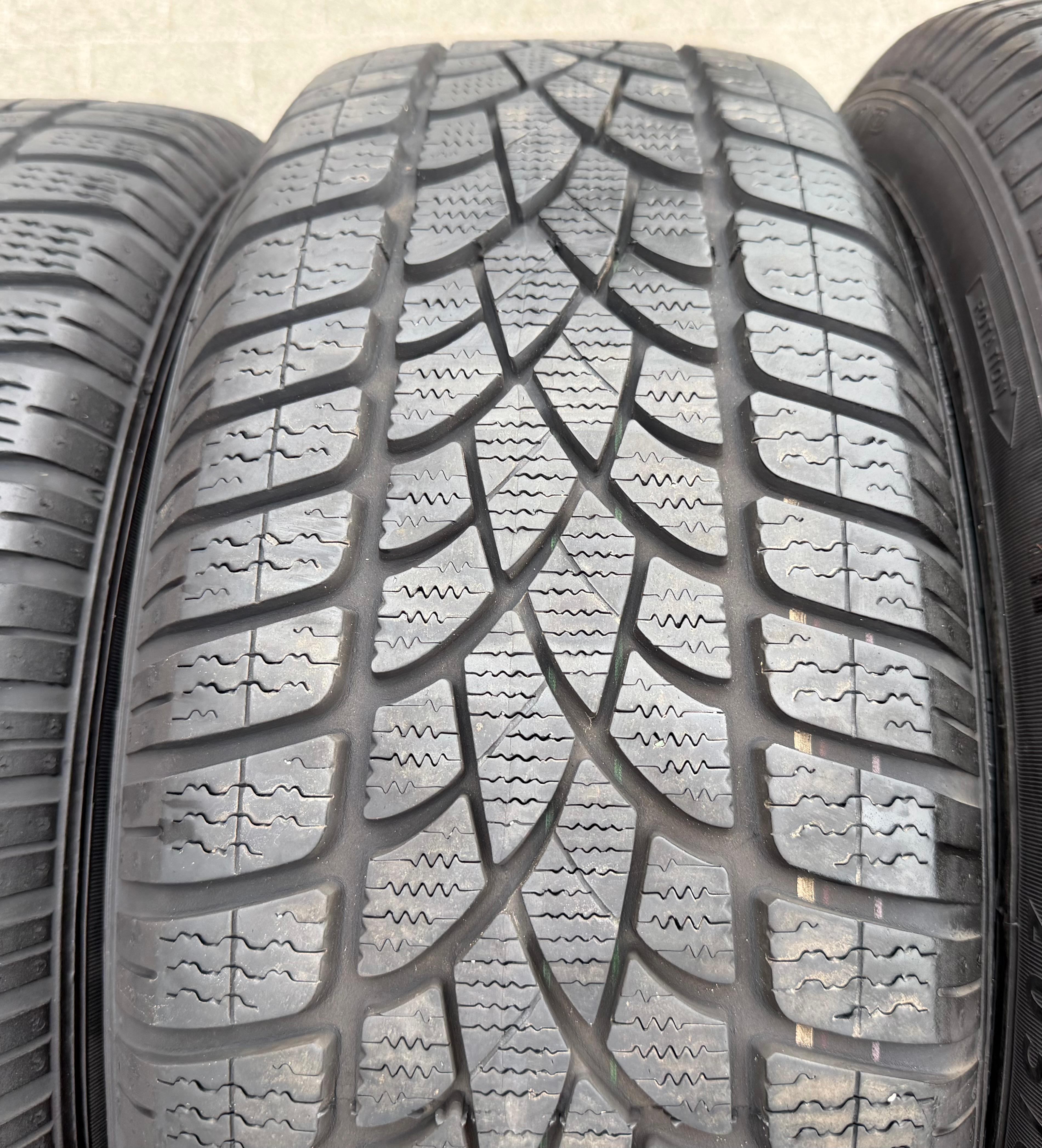 4 Original Alu Winterräder Audi A4 8W B9 8W0601025A 205/60R16 92H Dunlop