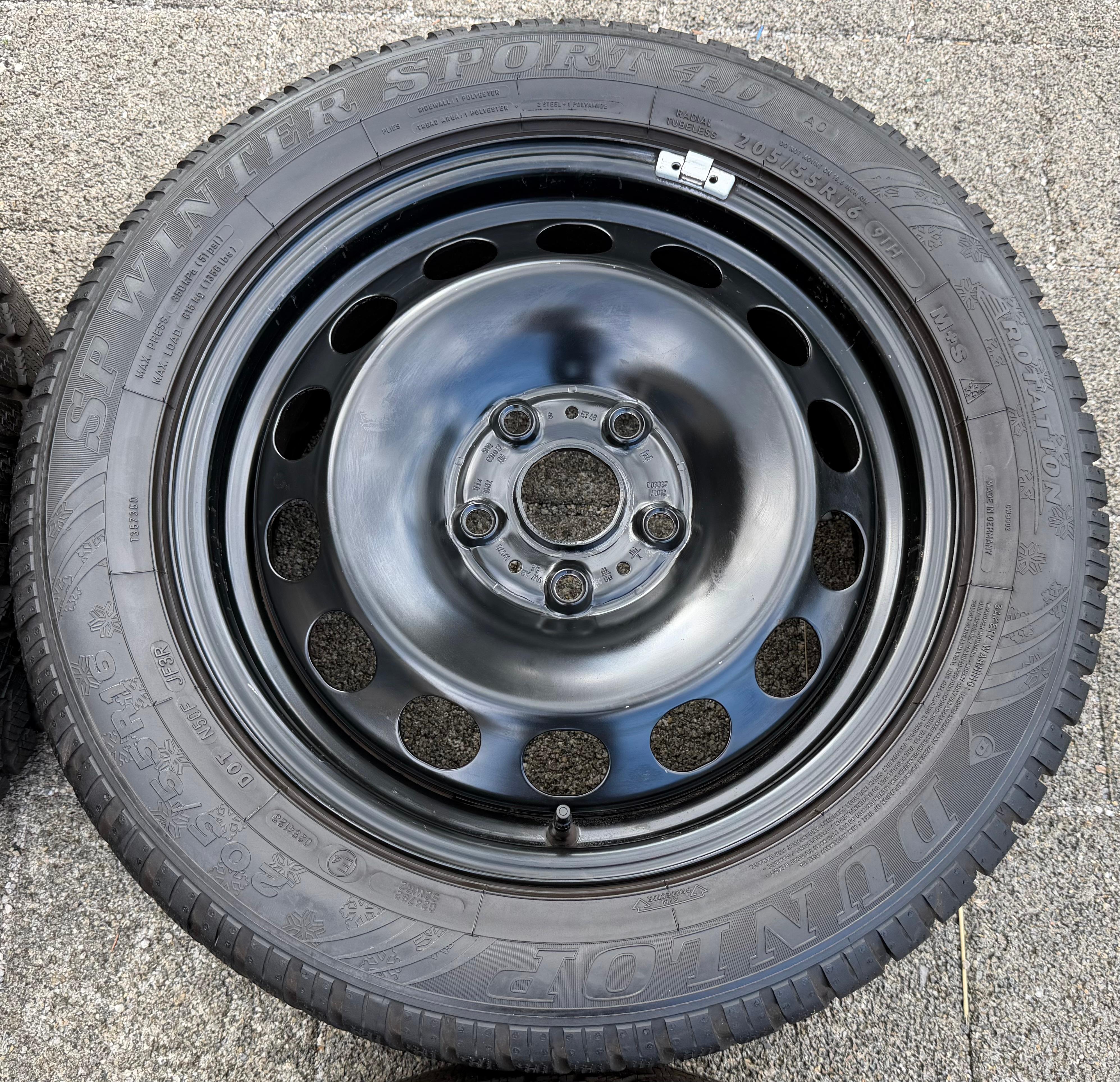 4 Winterräder VW Golf 7 Audi A3 8V Seat Leon 5F Skoda Octavia 5E 205/55R16 91H Dunlop