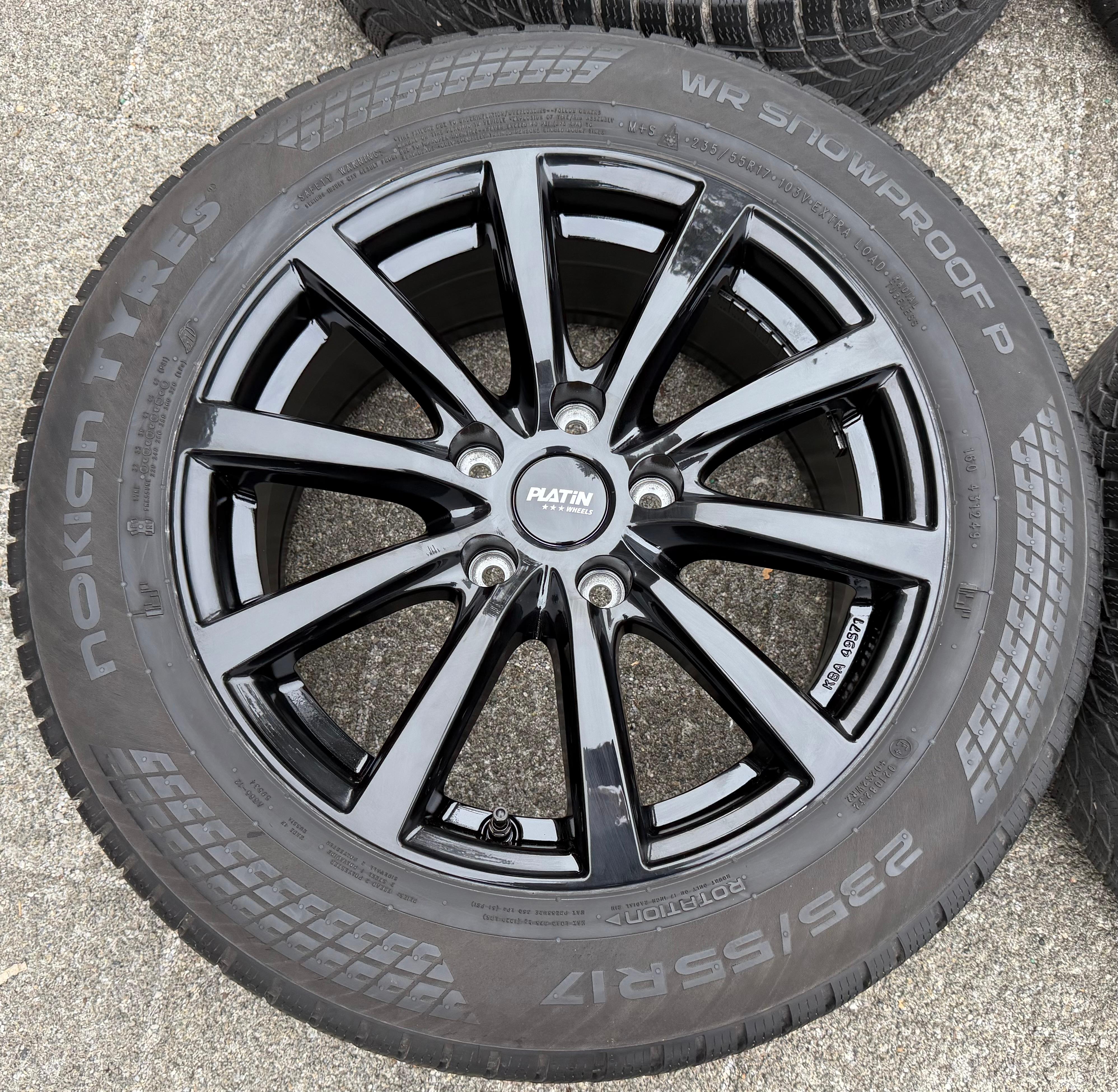 4 aluminium 17" winterwielen VW BUS T5 T6 T6.1 235/55R17 103V XL Nokian