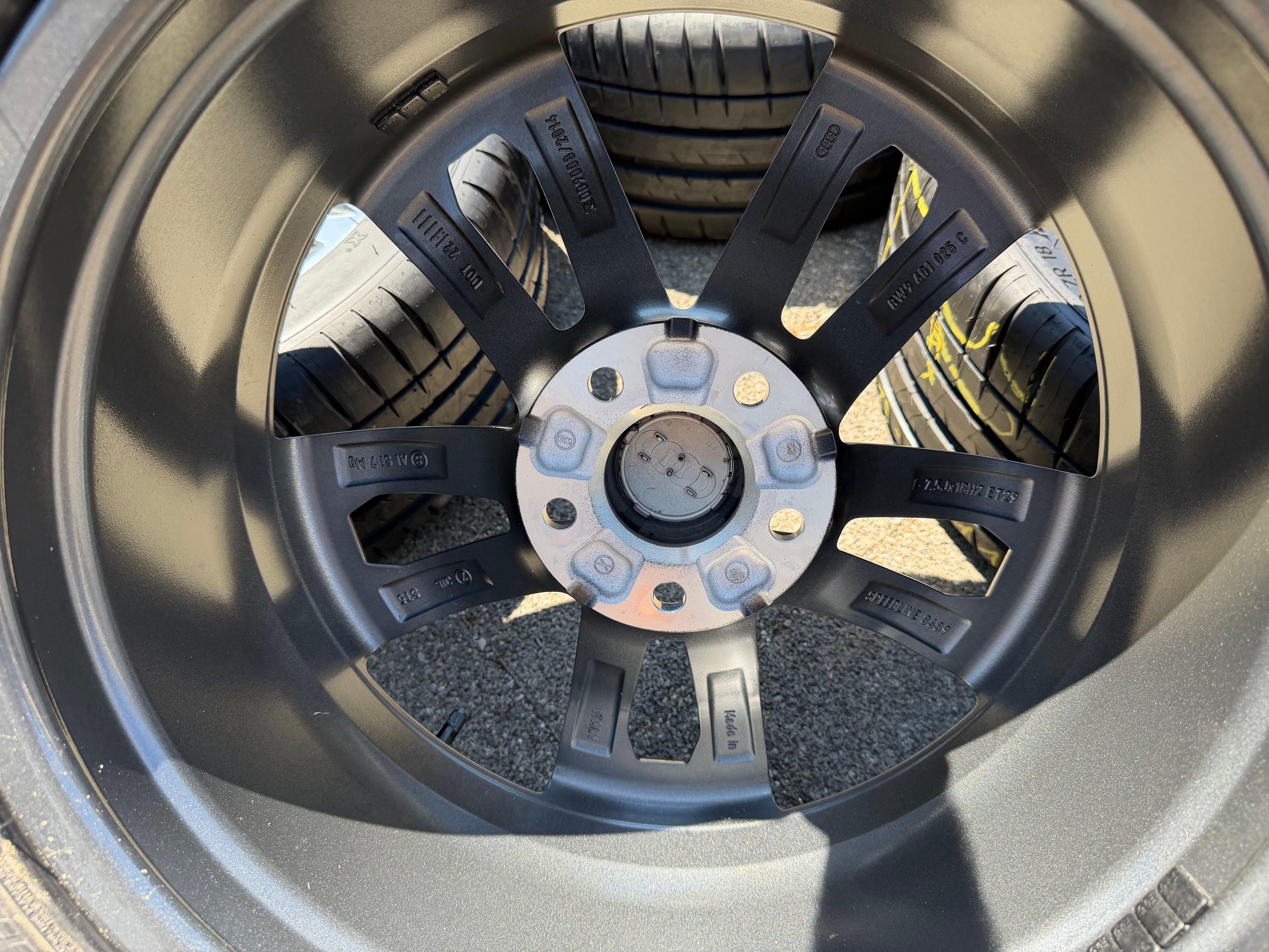 4 cerchi in lega Sommer originali da 18" per Audi A5 S5 8W 8W9601025C 245/40R18 93Y Michelin NUOVI