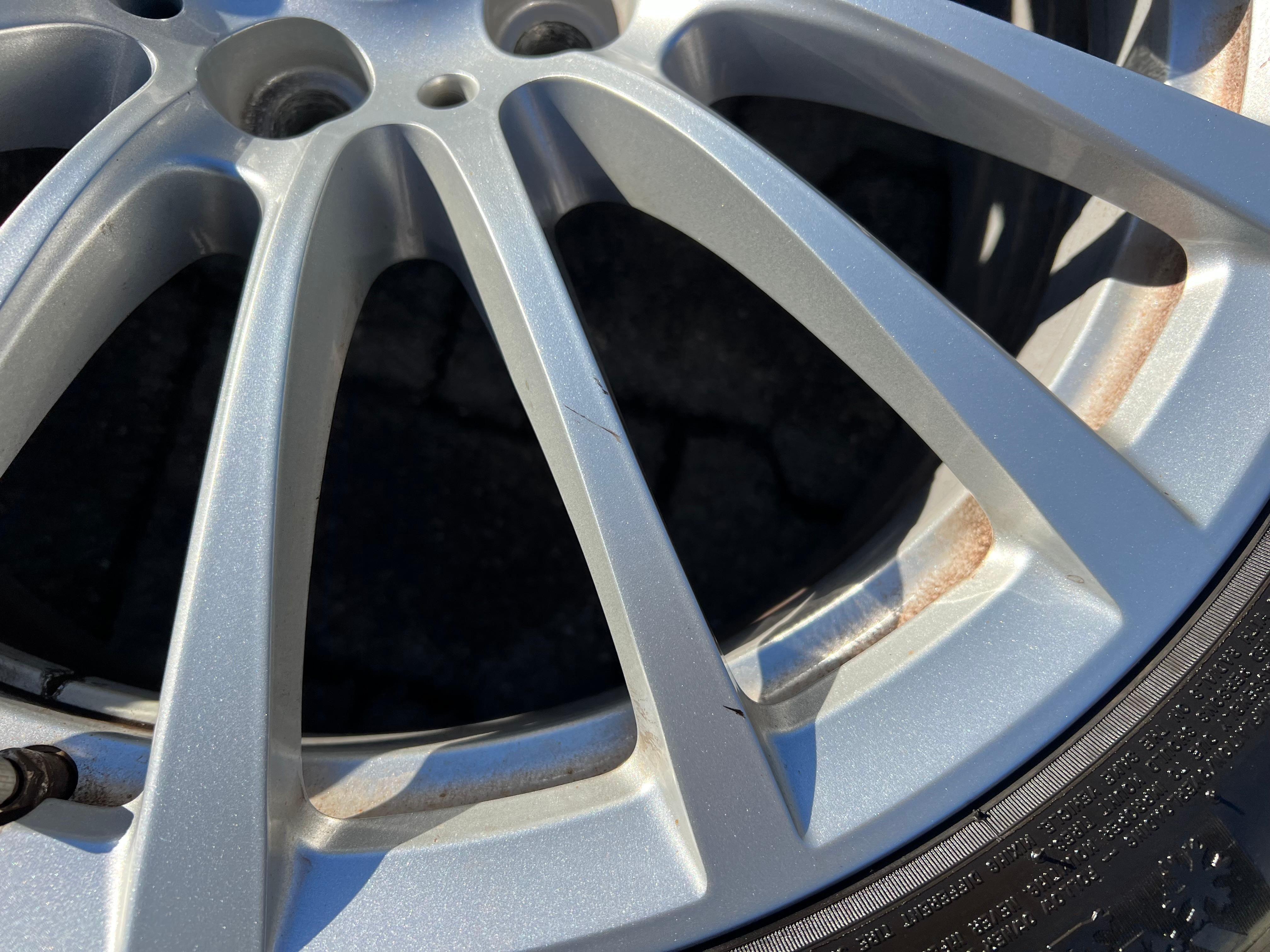 4 CERCHI INVERNALI ORIGINALI IN ALLUMINIO DA 18" BMW SERIE 5 G30 G31 STYLING RDKS STYLING 632 CONSEGNA GRATUITA