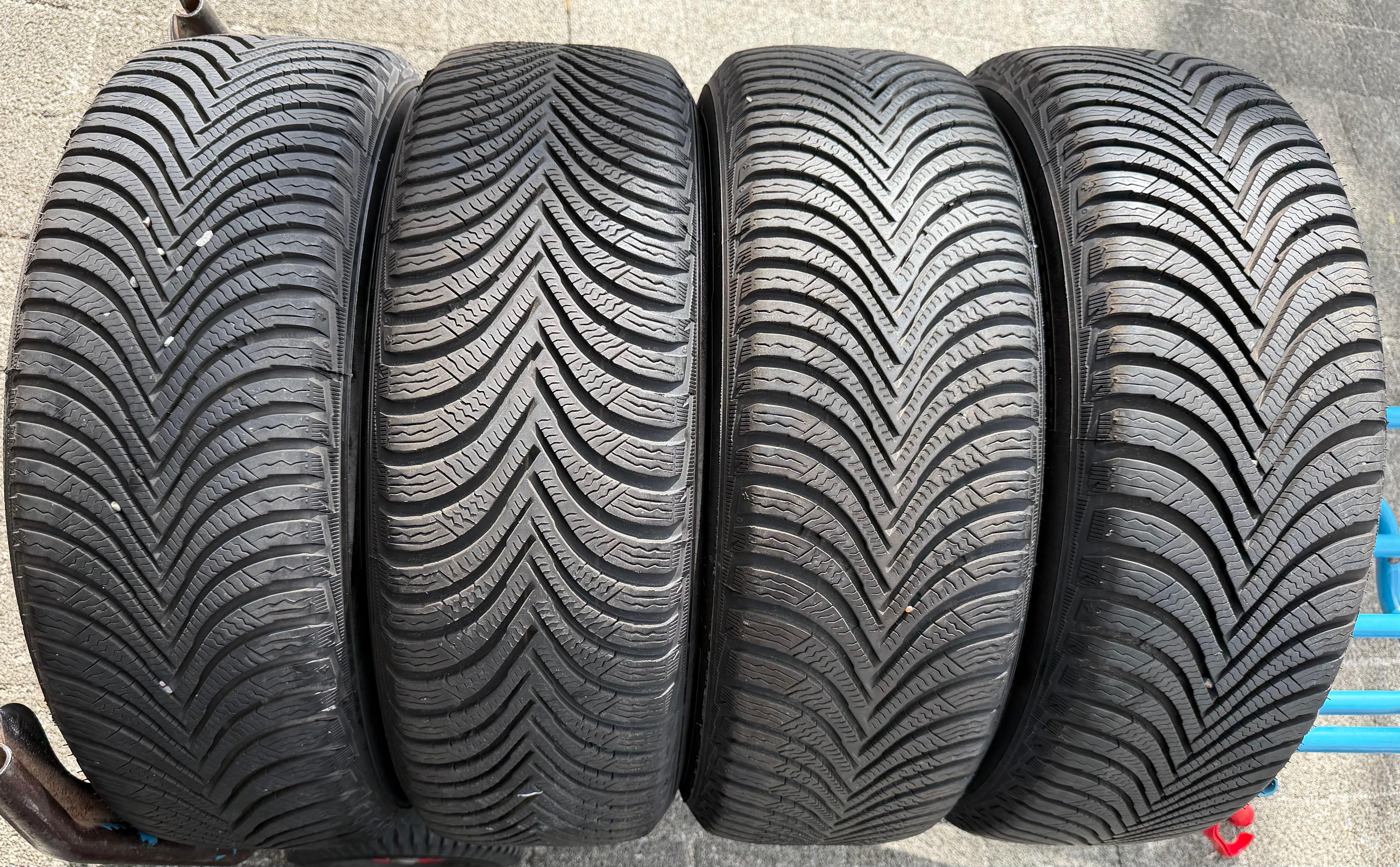 4 Winterräder Audi Q2 GA VW T-ROC A11 205/60R16 92H Michelin Alpin 5 Winterreifen
