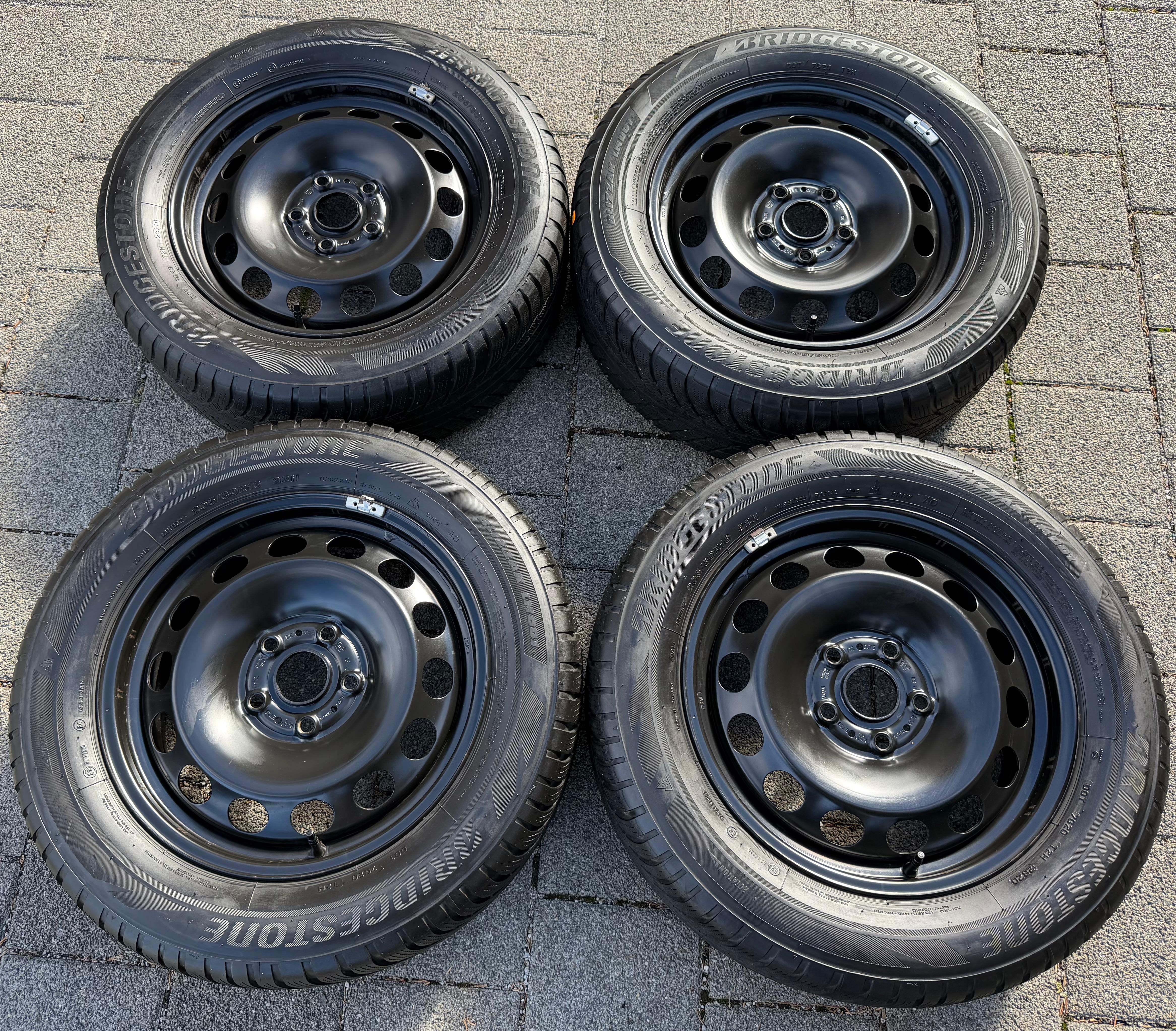 4 Winterräder Audi Q2 GA VW T-Roc Skoda Karoq 205/60R16 92H Bridgestone 5Q0601027AM