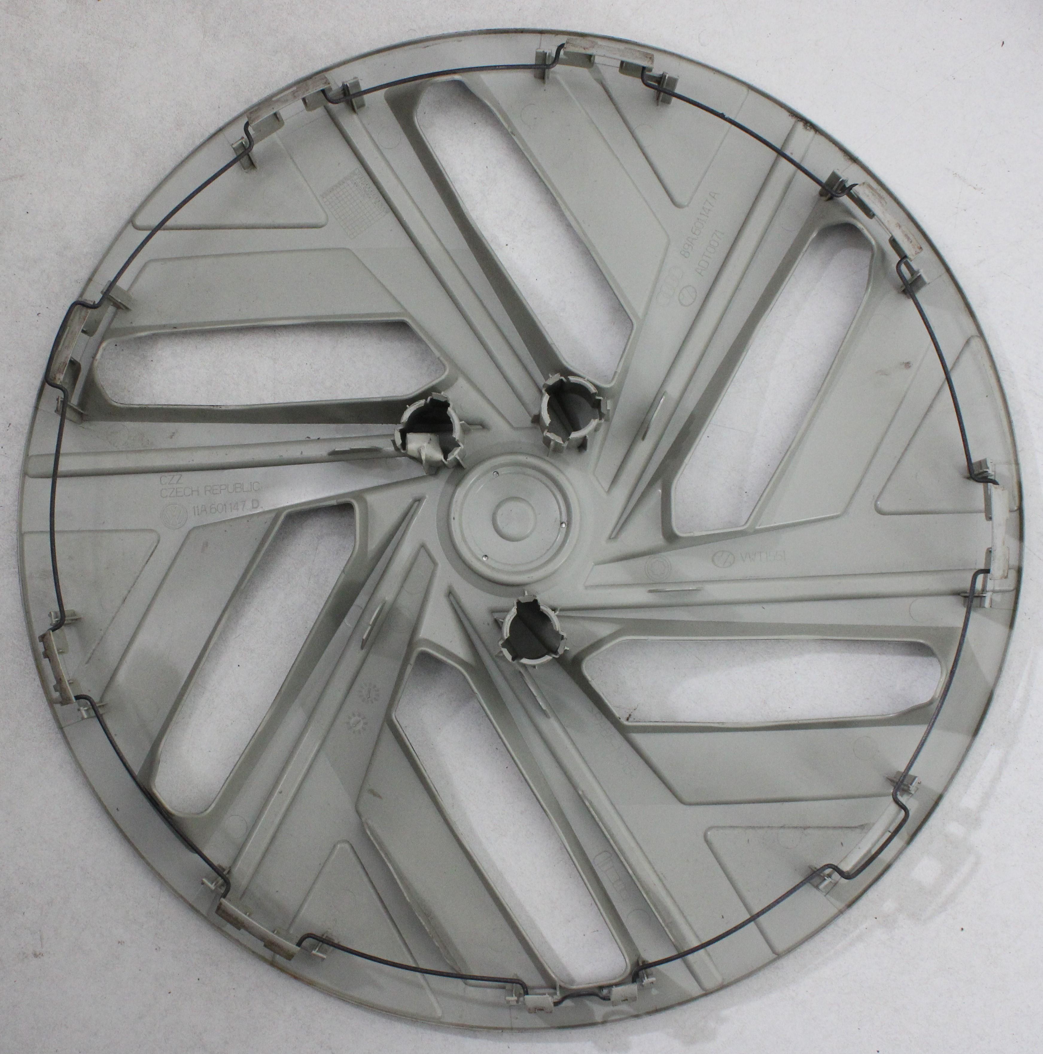 4 X Originele 19" wieldoppen Audi Q4 89A601147A FRANCO HUIS