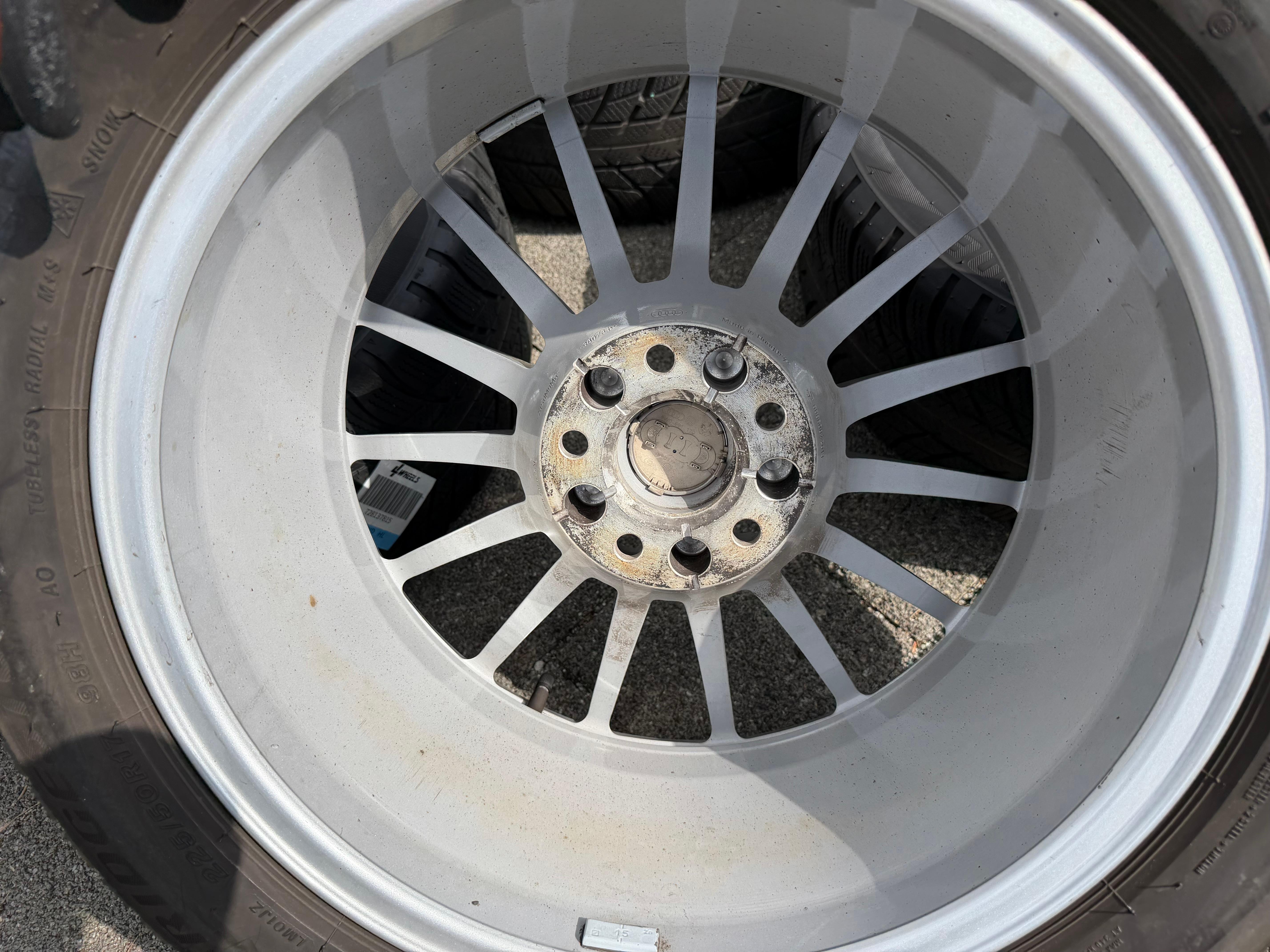 4 Original 17" Alu Winterräder Audi A5 F5 8W 225/50R17 98H 8W0601025AE Bridgestone