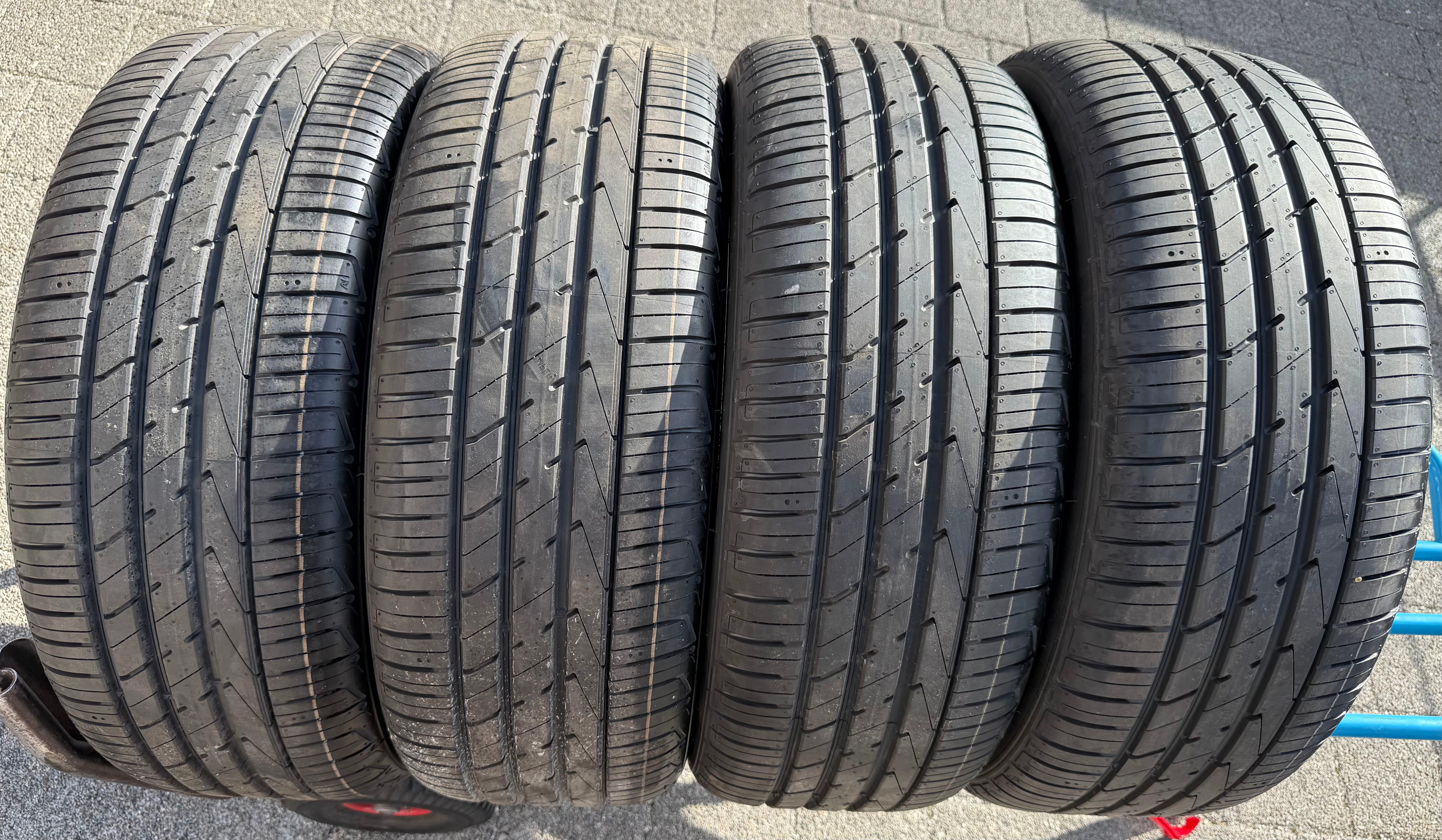4 Original 19" Alu Sommerräder Audi Q3 F3B 83A 83A601025N 235/50R19 99V Hankook