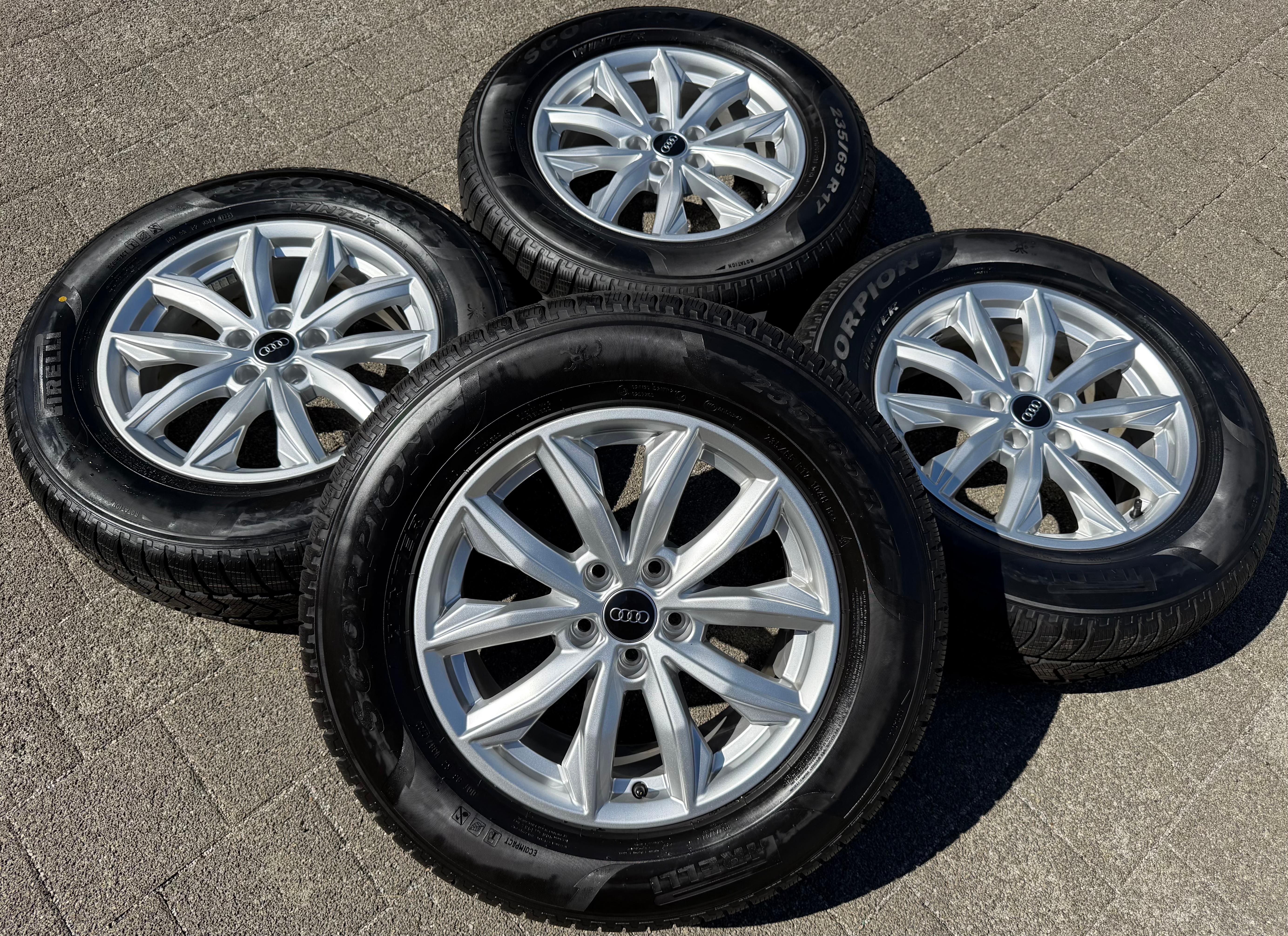 4 jantes d'hiver en alliage d'origine 17 pouces pour Audi Q5, année de fabrication 80, référence 80A601025J, 7x17 ET34, 235/65R17 104H