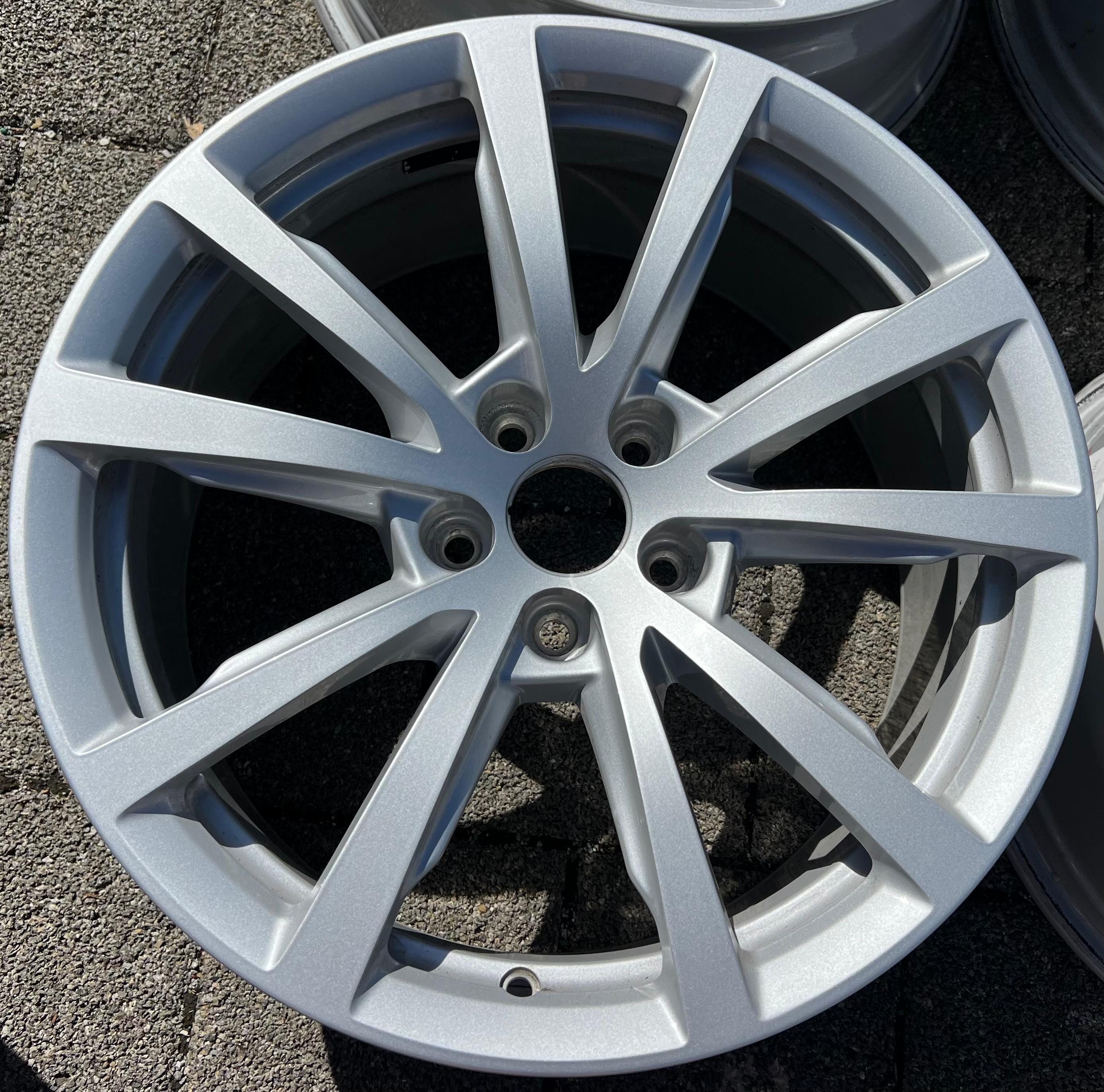 4 ORIGINAL 18" ALUFELGEN FELGEN AUDI A8 4N 4N0601025A 8x18 ET29 FREIHAUS