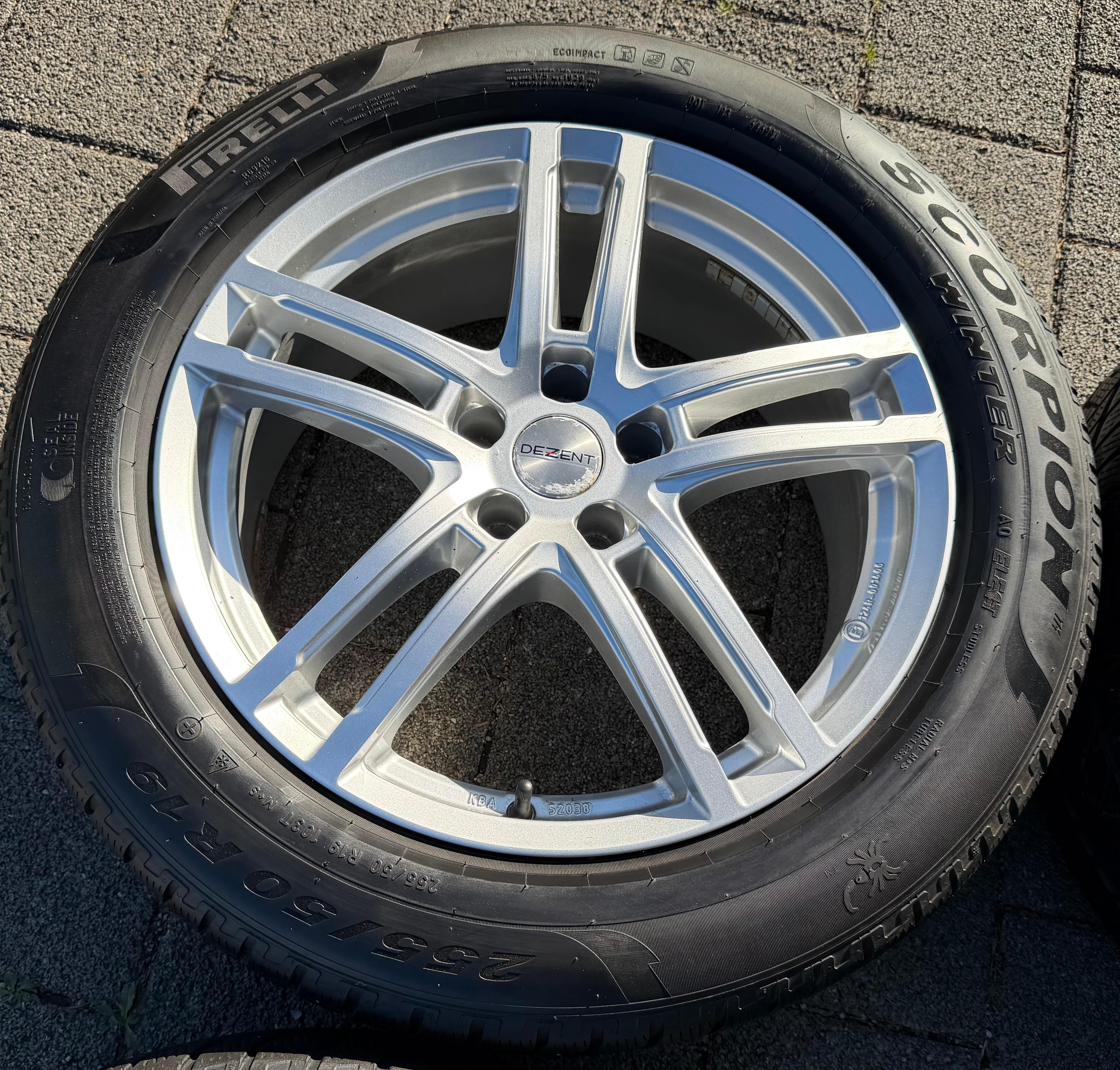 4 Alu 19" Winterräder Audi Q4 E-Tron FZ Skoda Enyaq NY VW ID.4 ID.5 ID4 ID5 Pirelli