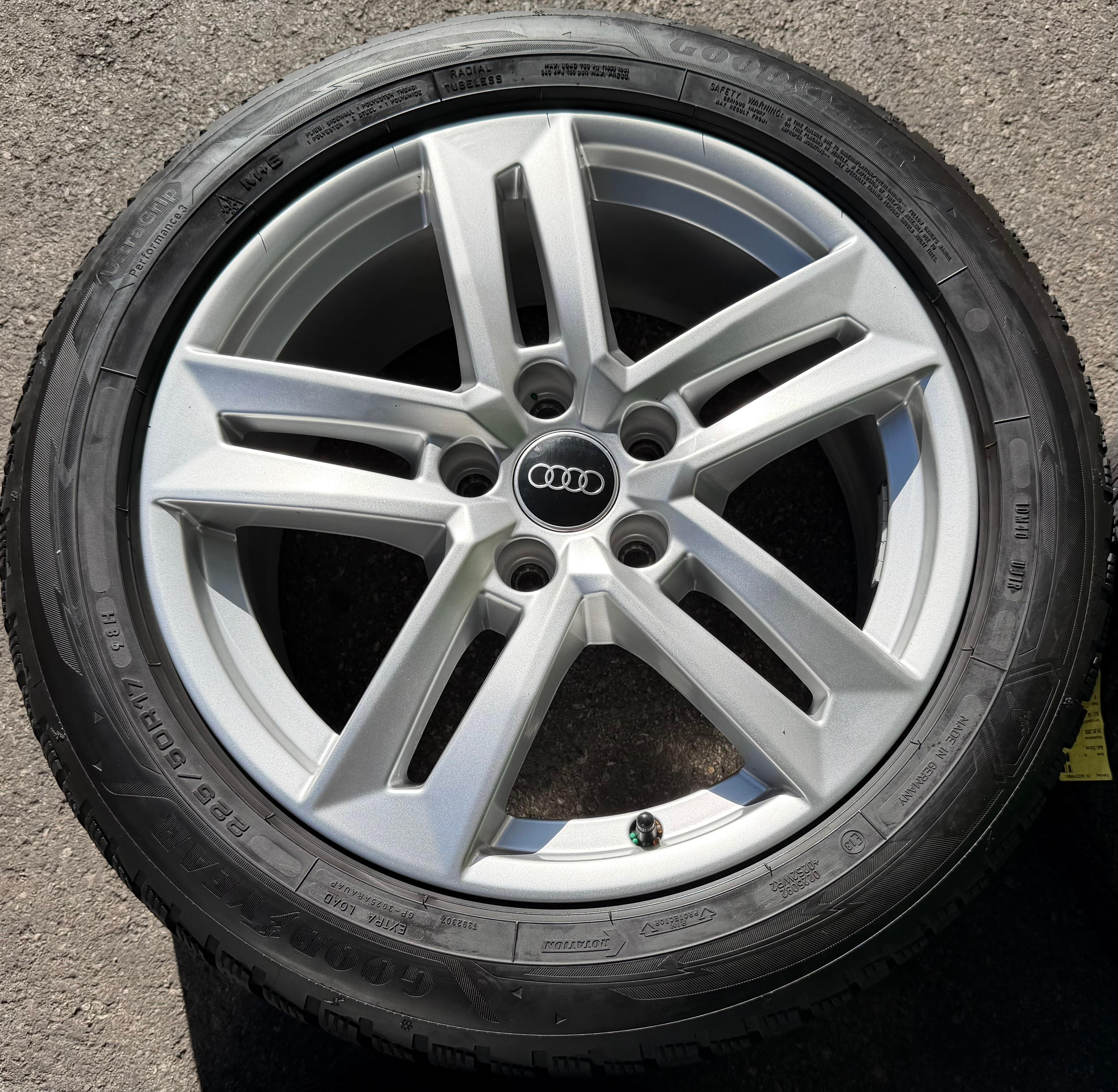4 ruedas de invierno de aleación originales de 17" para Audi A4 B9 8W 8W0601025P 225/50R17 98H Goodyear