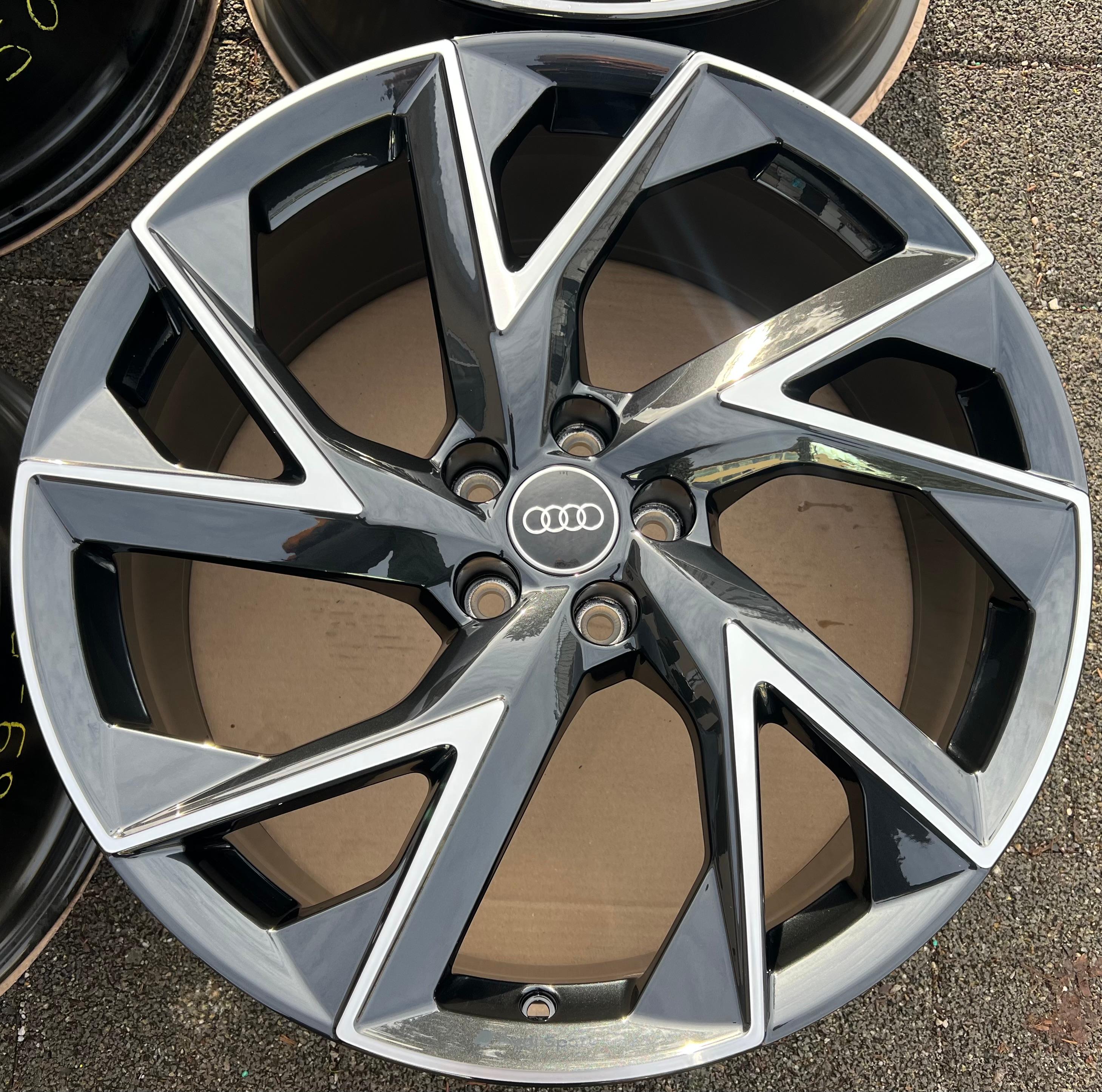 4 LLANTAS DE ALEACIÓN ORIGINALES DE 21" PARA AUDI RSQ3 RS Q3 F3 83A601025BH 21 PULGADAS