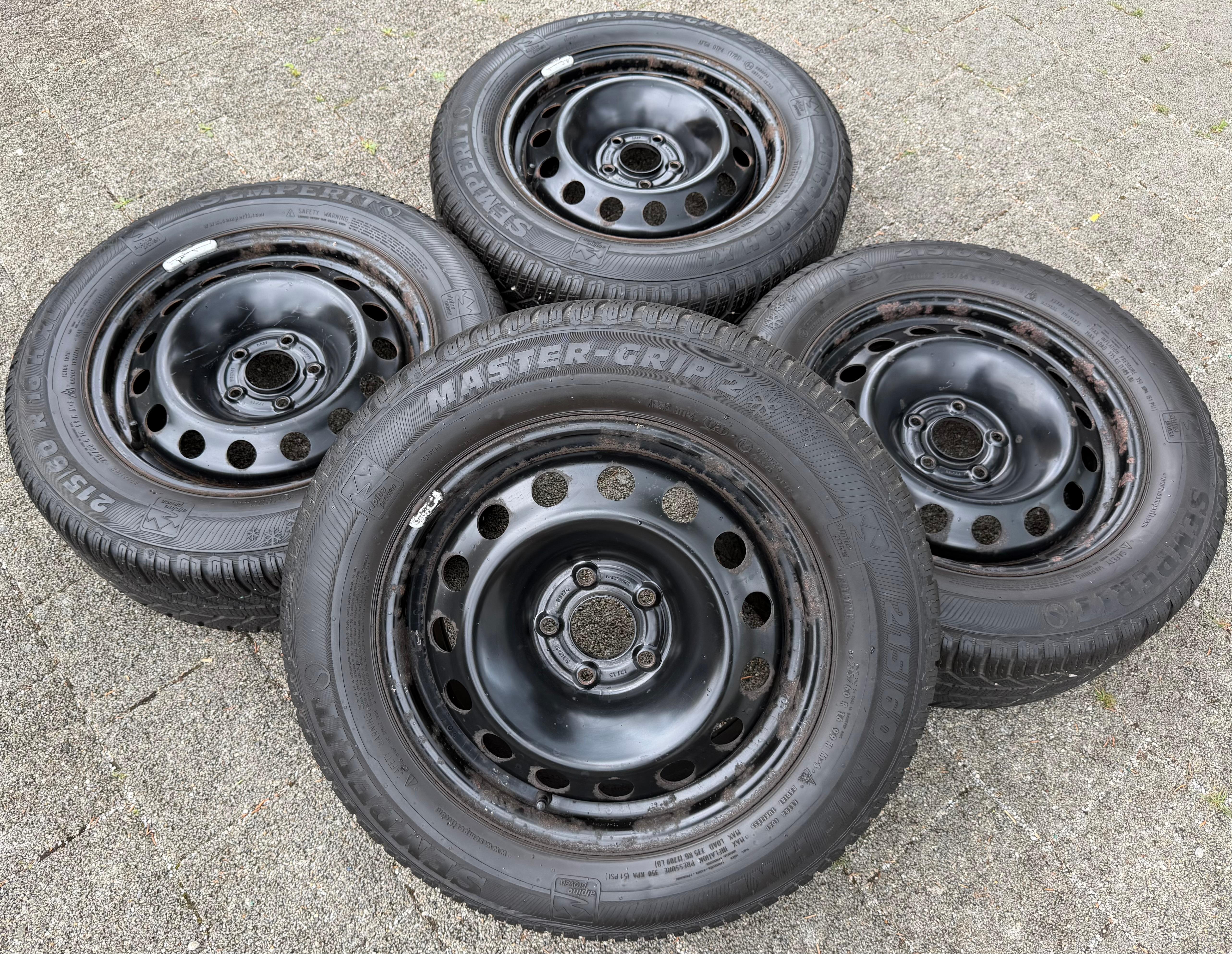 4 ruote complete invernali Fiat 500X 334 215/60R16 99H Semperit 51942485