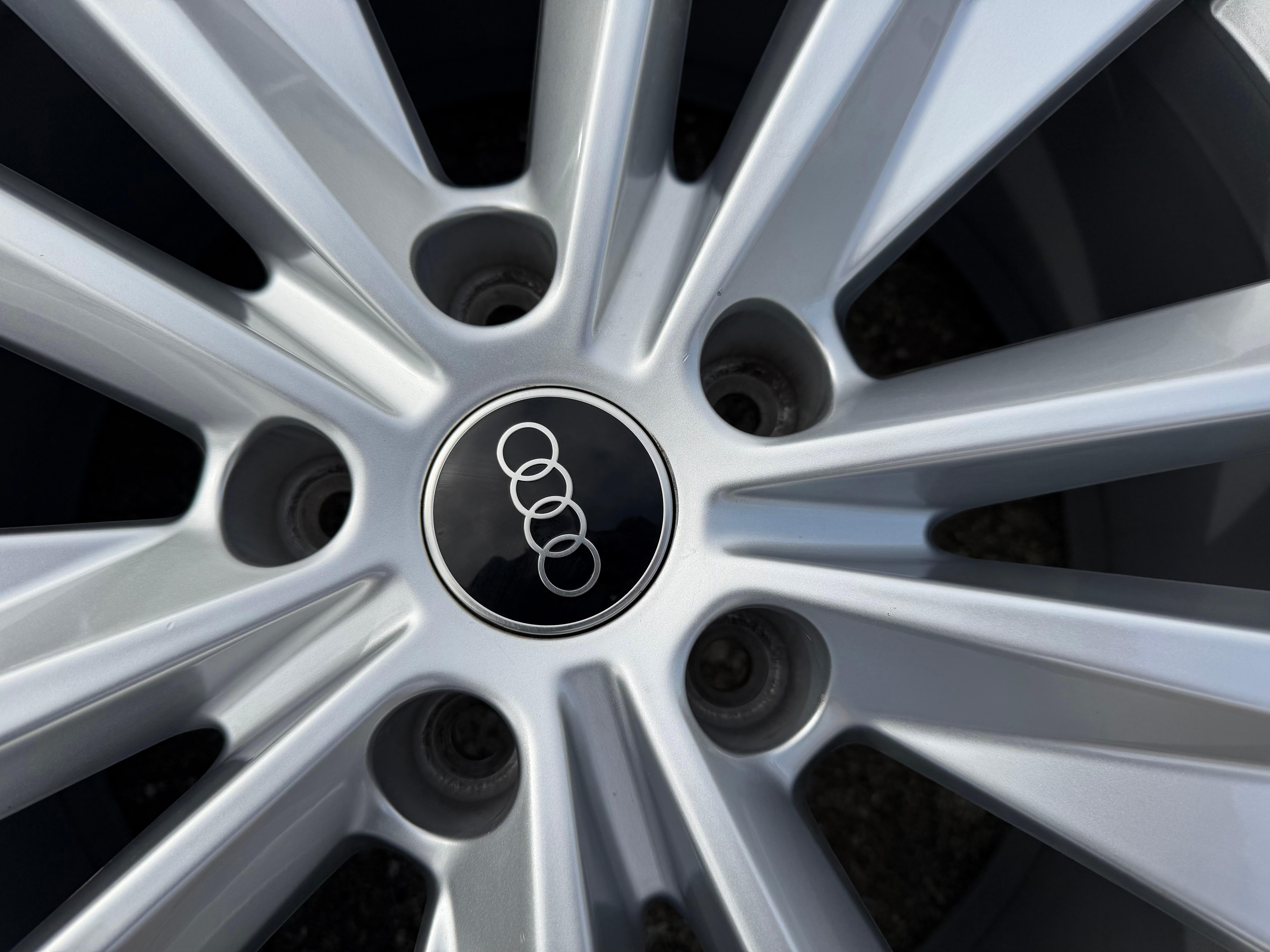 4 ORIGINAL ALU 20" WINTERRÄDER AUDI Q6 SQ6 E-TRON GF 255/50R20 109V 285/45R20 112V