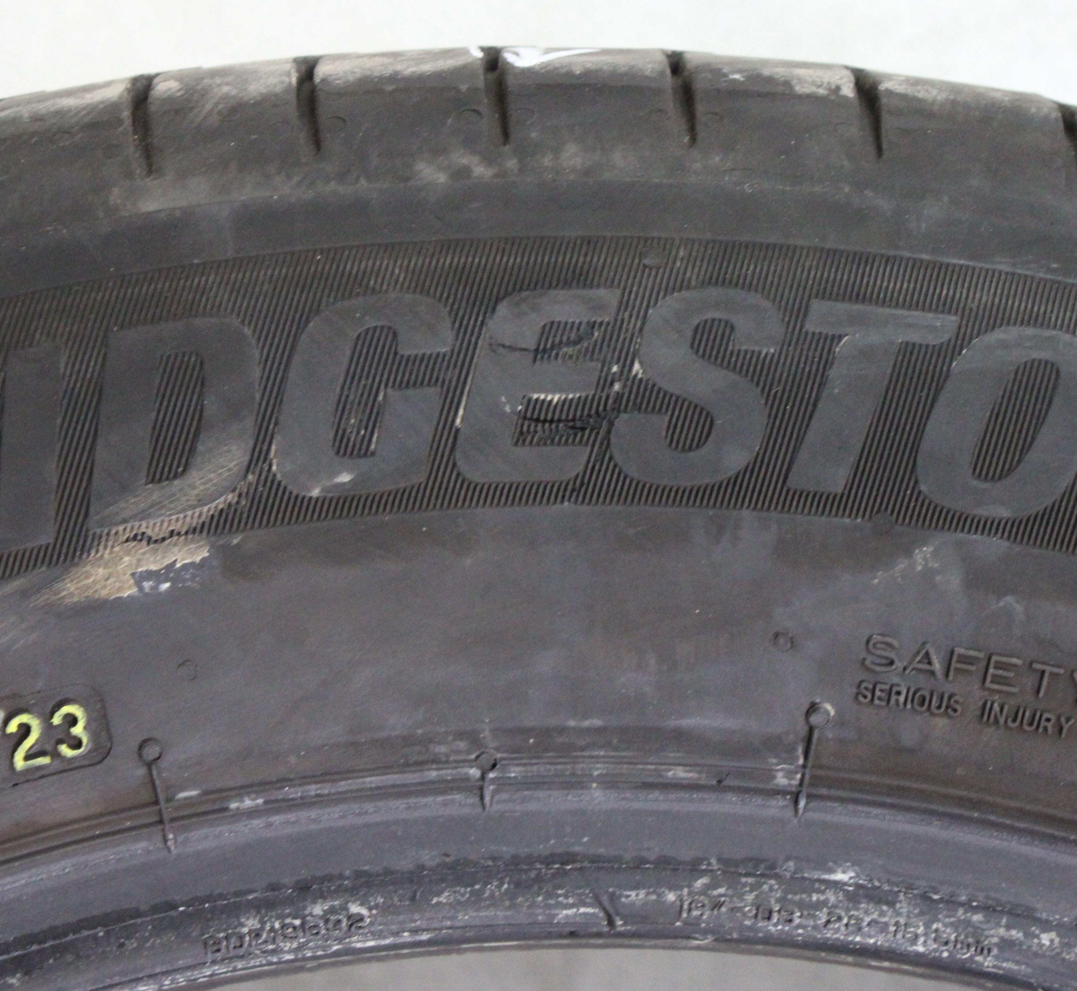 1 x 225/55R18 102Y Sommerreifen Bridgestone Turanza 6 Enliten * MO 4,5-5mm 2023