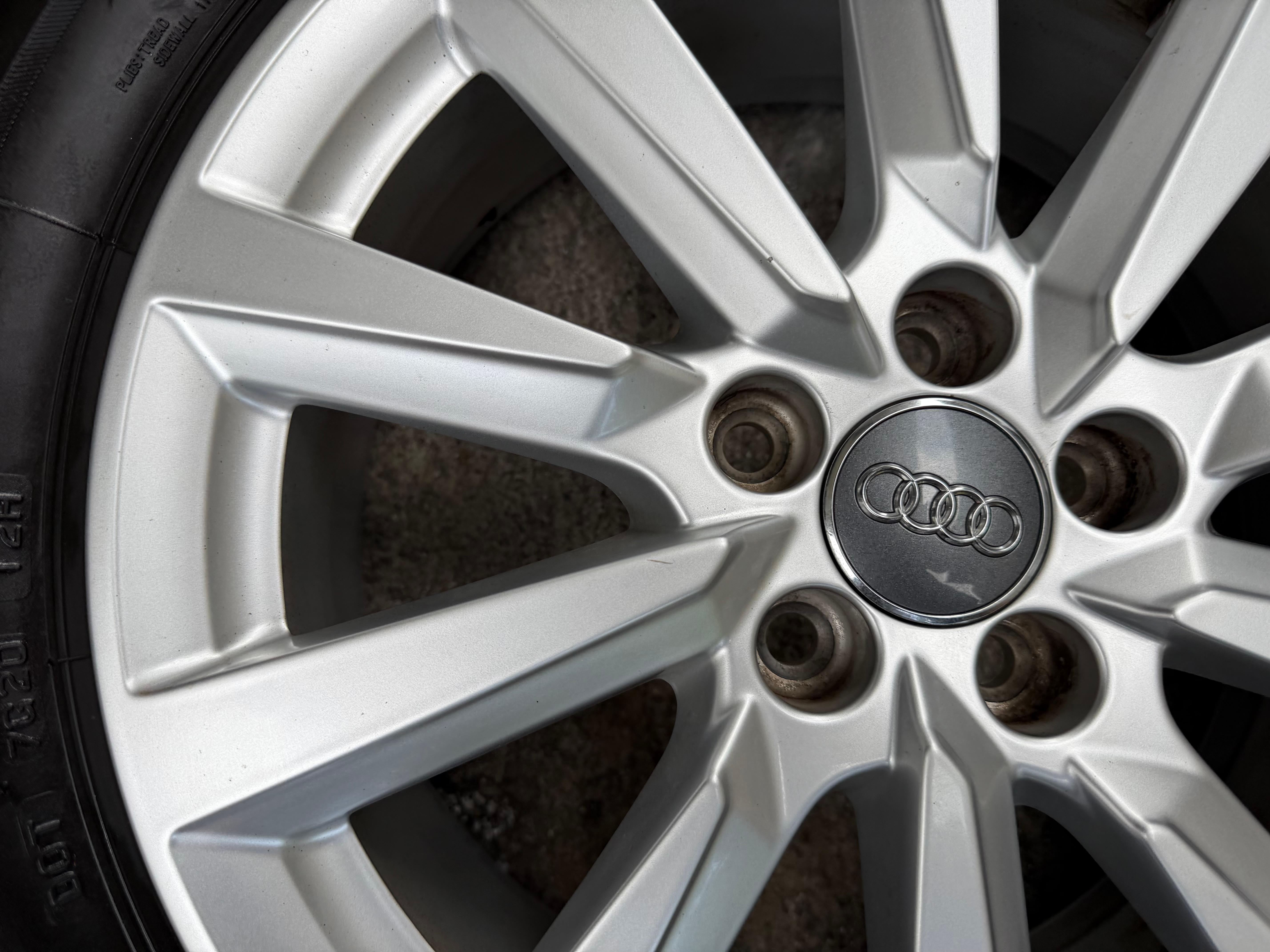 4 Original Alu Winterräder Audi A1 Allstreet GB GBH 82A601025C 205/60R16 92H Bridgestone