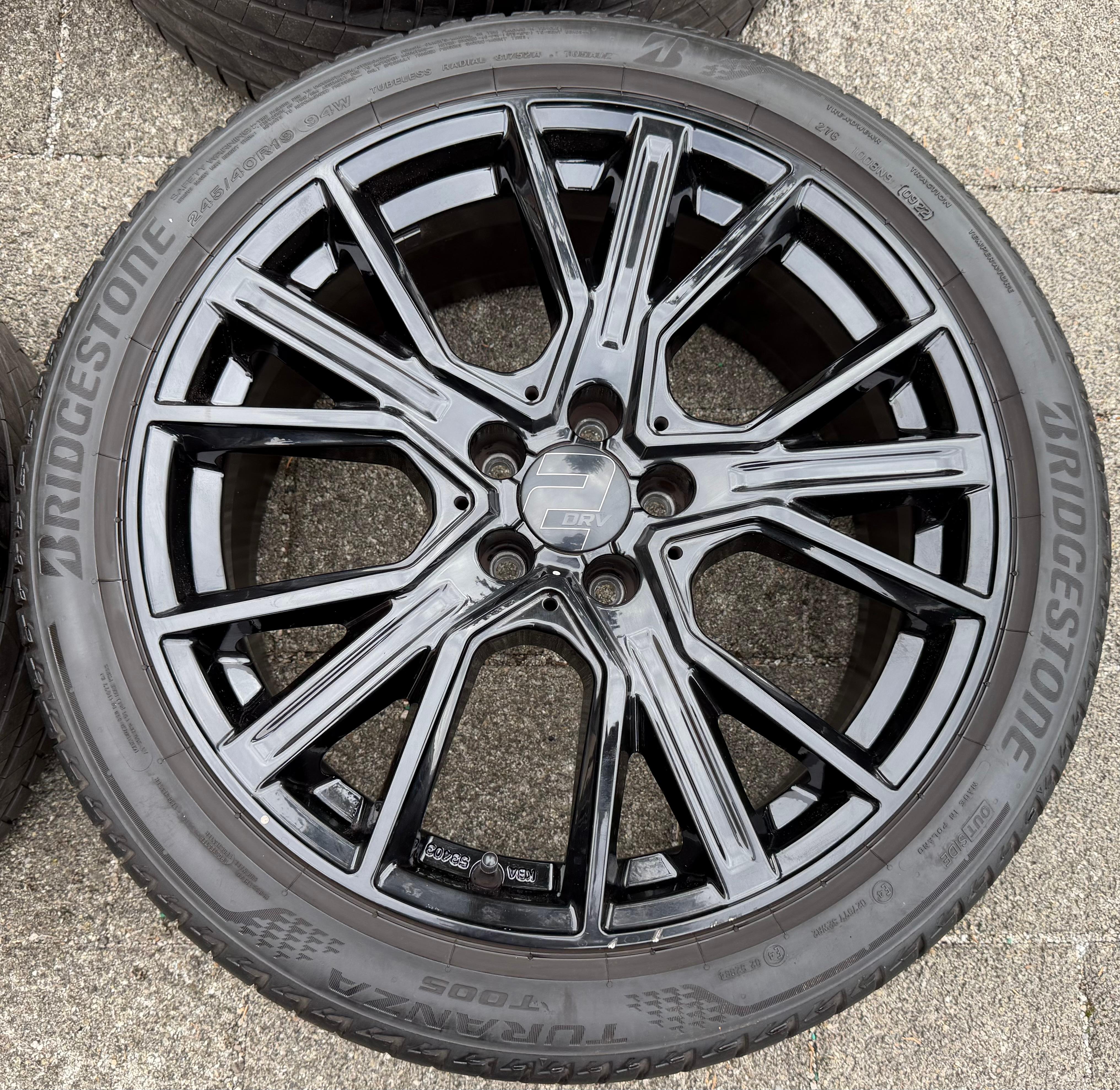 4 Alu 19" Sommerräder Audi A8 4E Q3 8U Seat Ateca VW Arteon Tiguan 245/40R19 94W