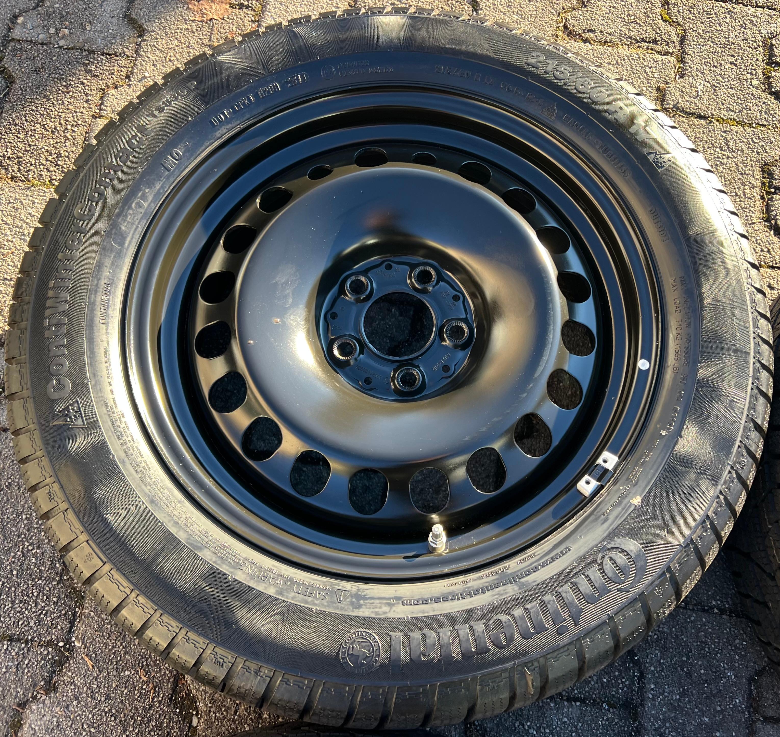 4 WINTERRÄDER MERCEDES GLA X156 215/60R17 96H CONTINENTAL 8MM RDKS