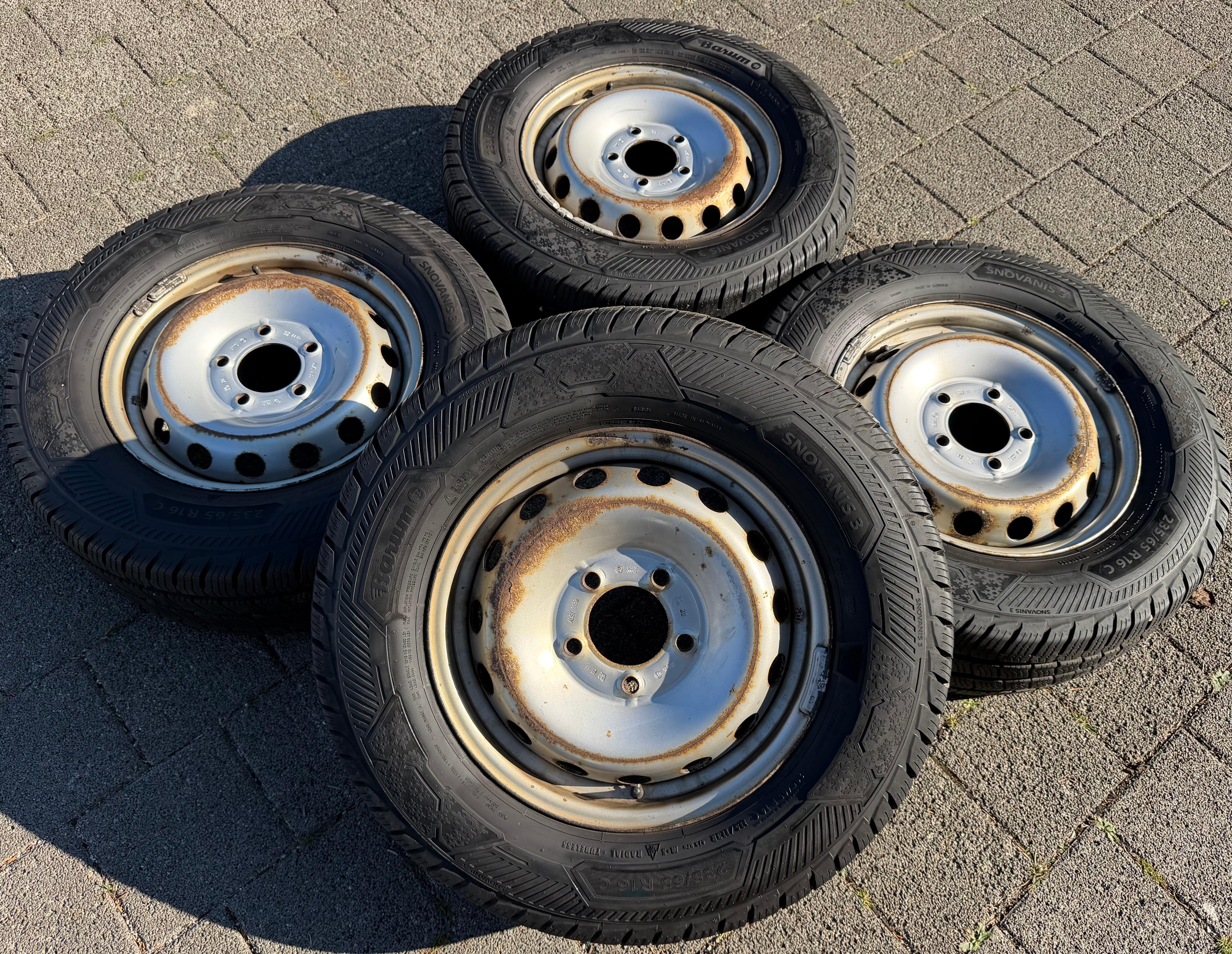 WINTERRÄDER OPEL MOVANO RENAULT MASTER NISSAN NV400 235/65R16C 115/113R BARUM