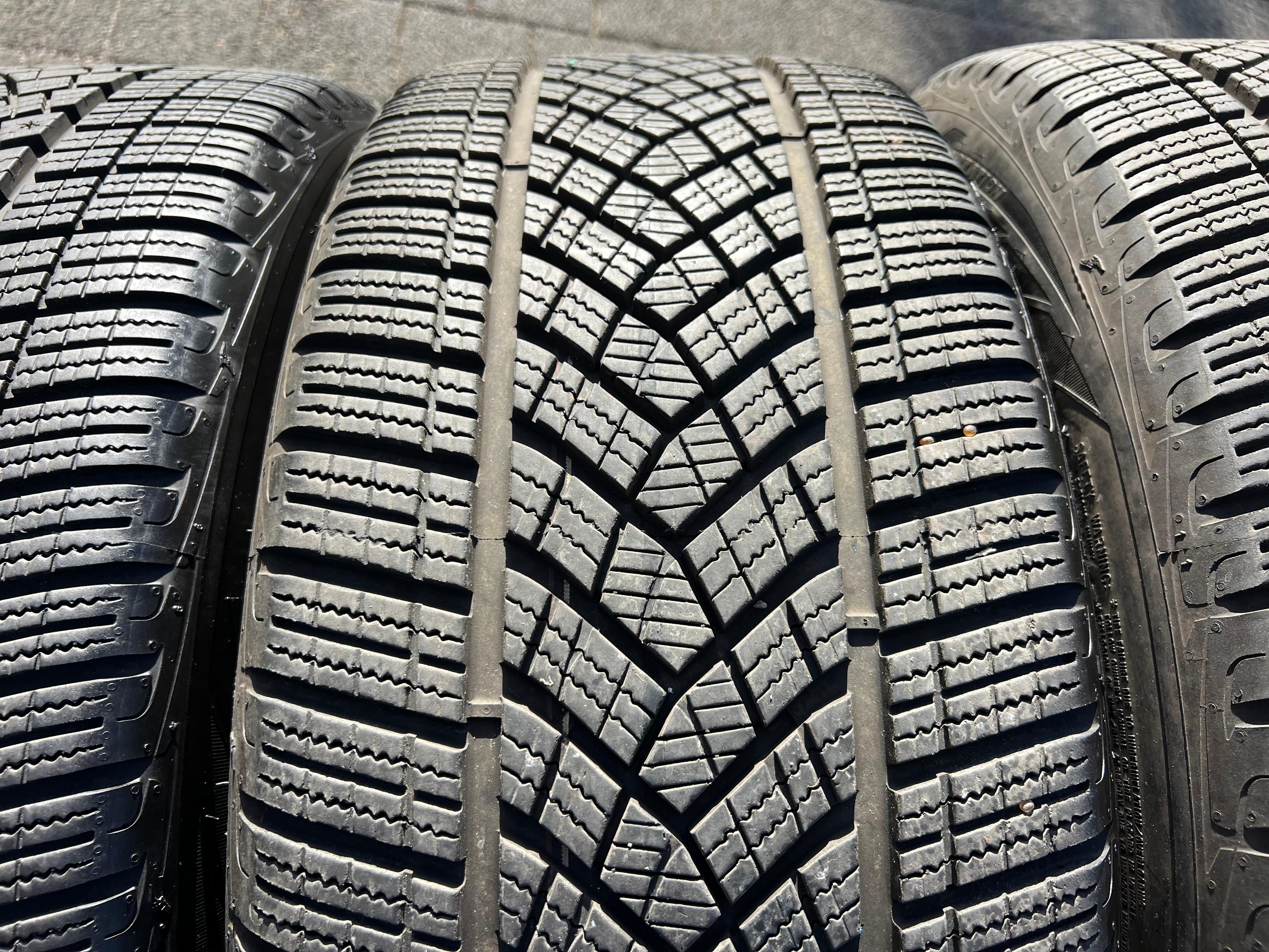 4 RUOTE IN LEGA ORIGINALI DA 20" INVERNALI PORSCHE TAYCAN TEQUIPMENT RDKS CONSEGNA GRATUITA