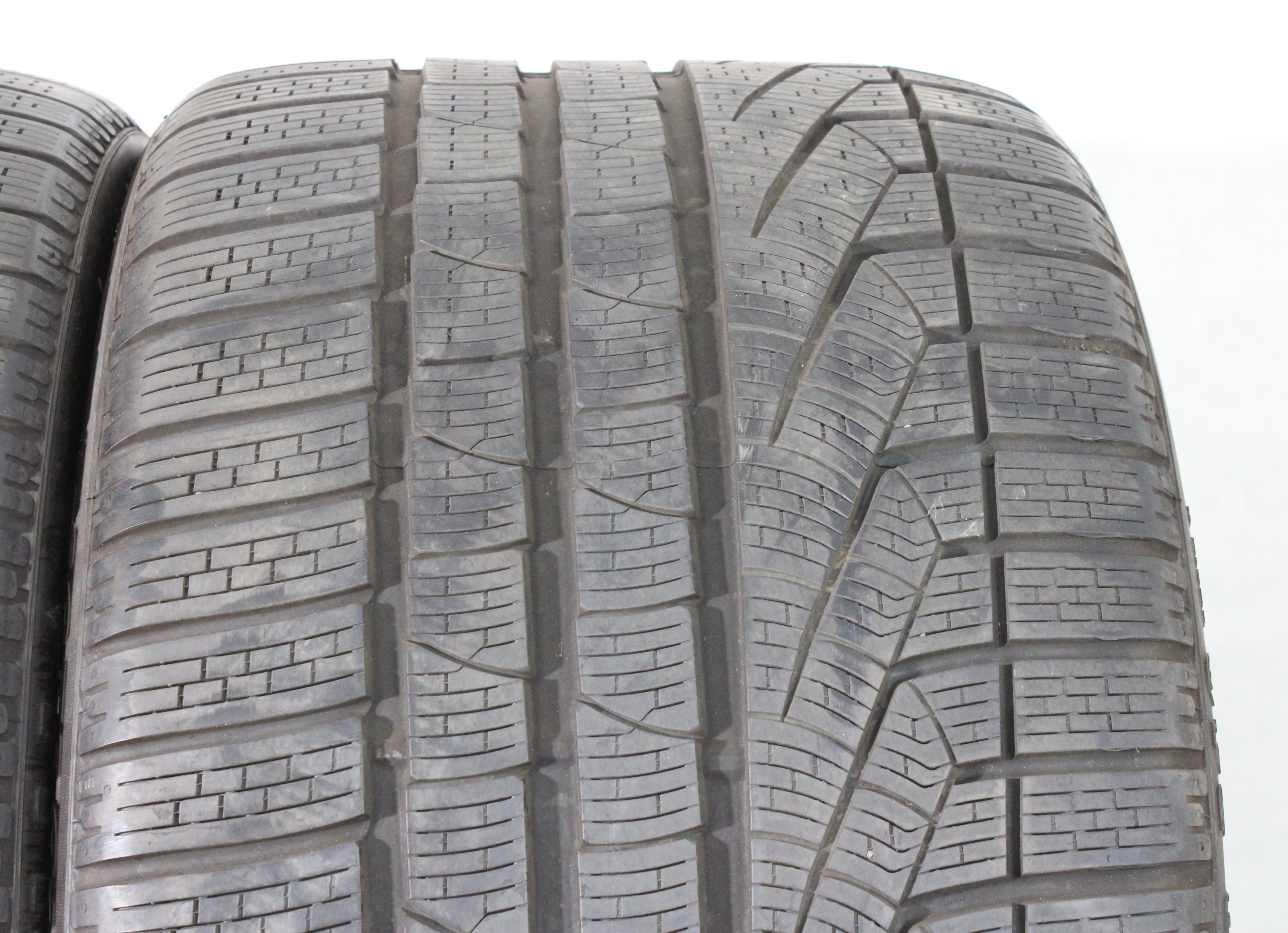 2 x 295/30R19 100V pneus hiver Pirelli Sottozero 2 N1 6-6,5mm 2013